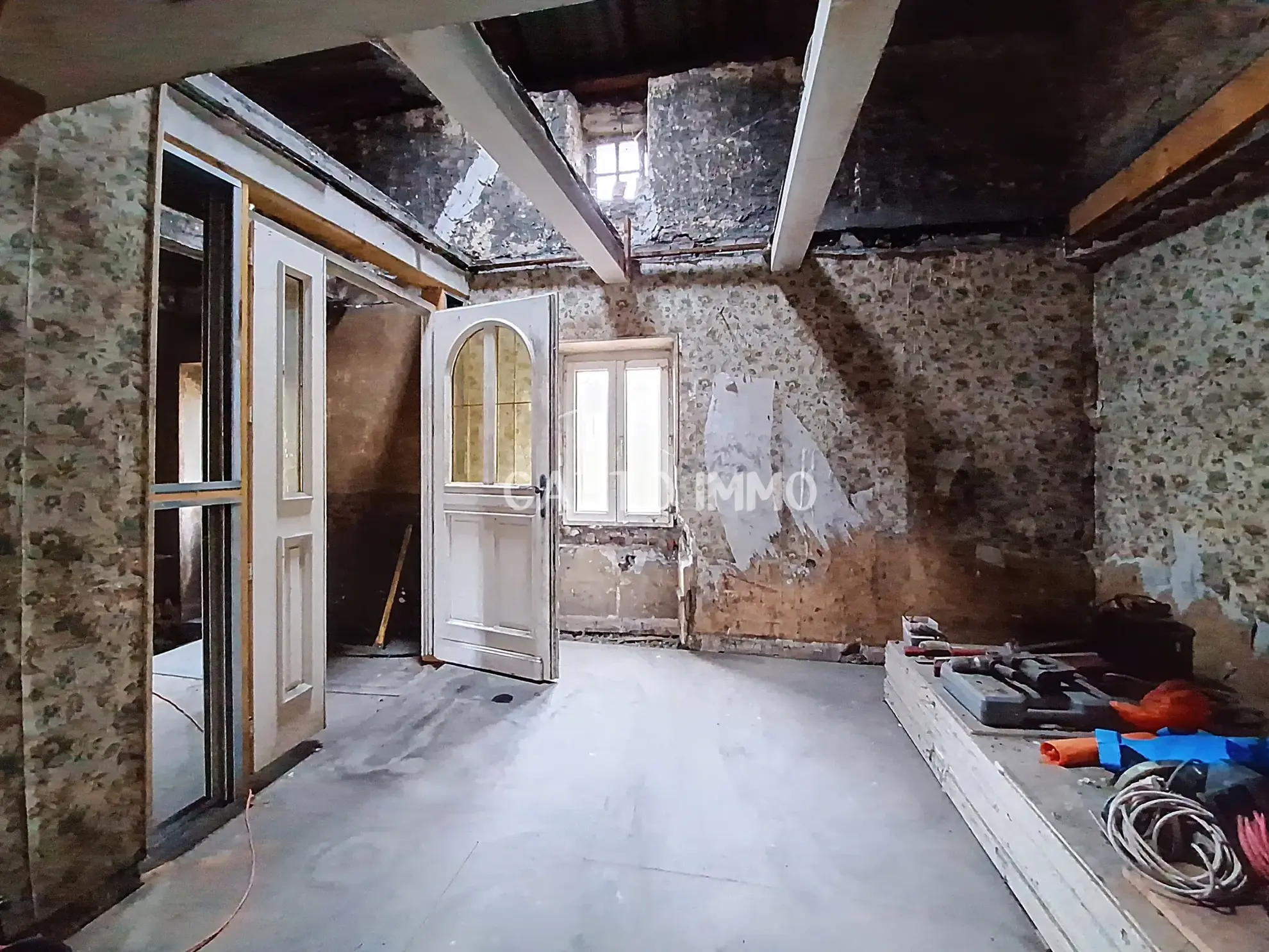 Maison à rénover de 136 m² au centre de Boulay, potentiel d'investissement 