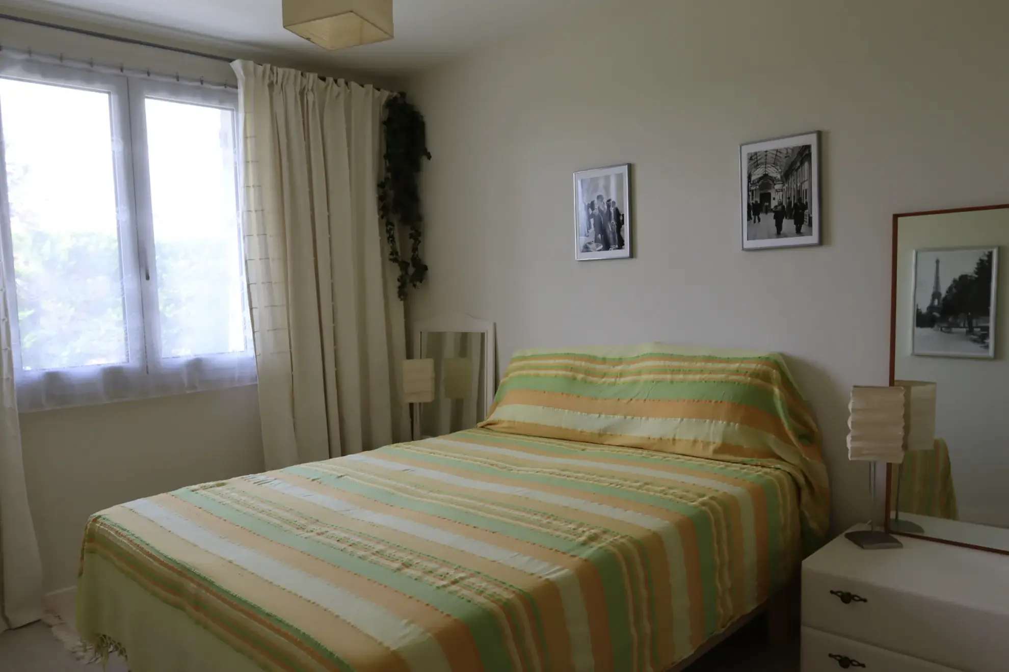 Maison avec potentiel locatif et chalet sur terrain de 5760 m² à Ainay-le-Château 