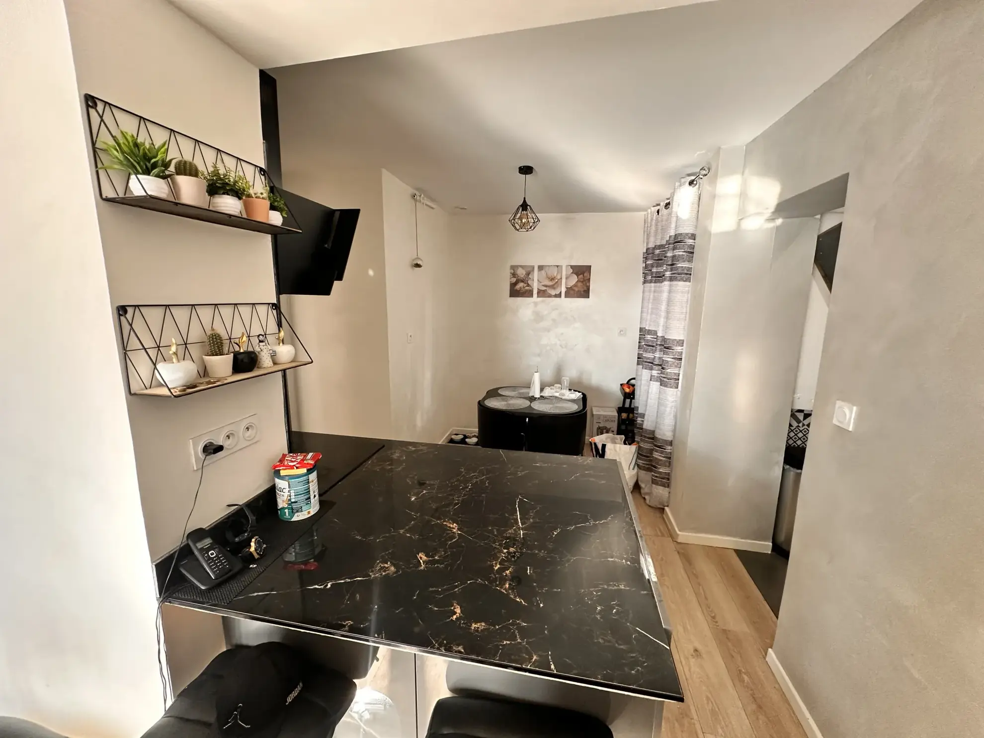 Appartement T4 lumineux de 70 m² à vendre à Montpellier Nord avec balcon 