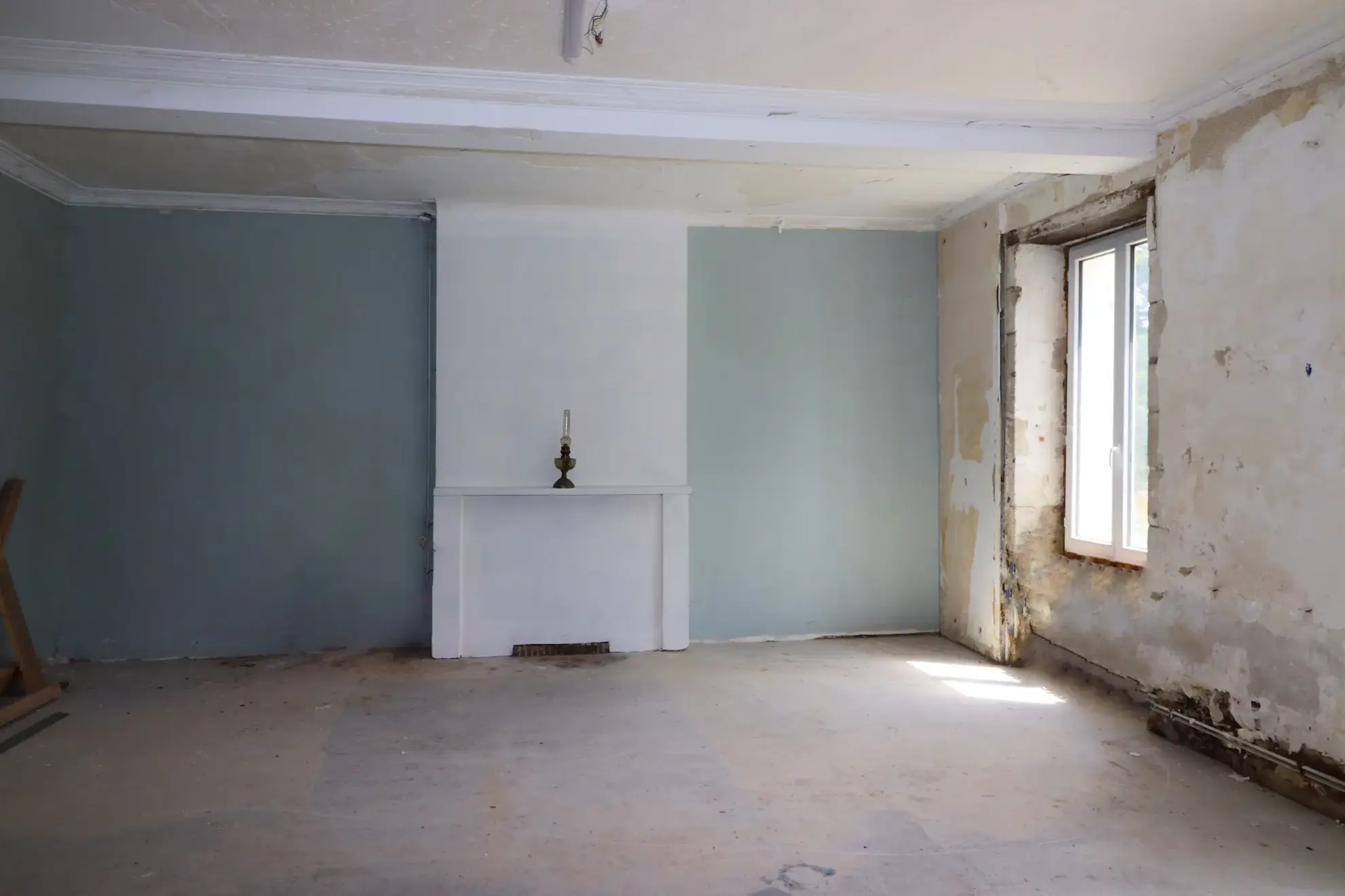 Maison de maître à vendre à Mirambeau avec grand terrain et vue dégagée 