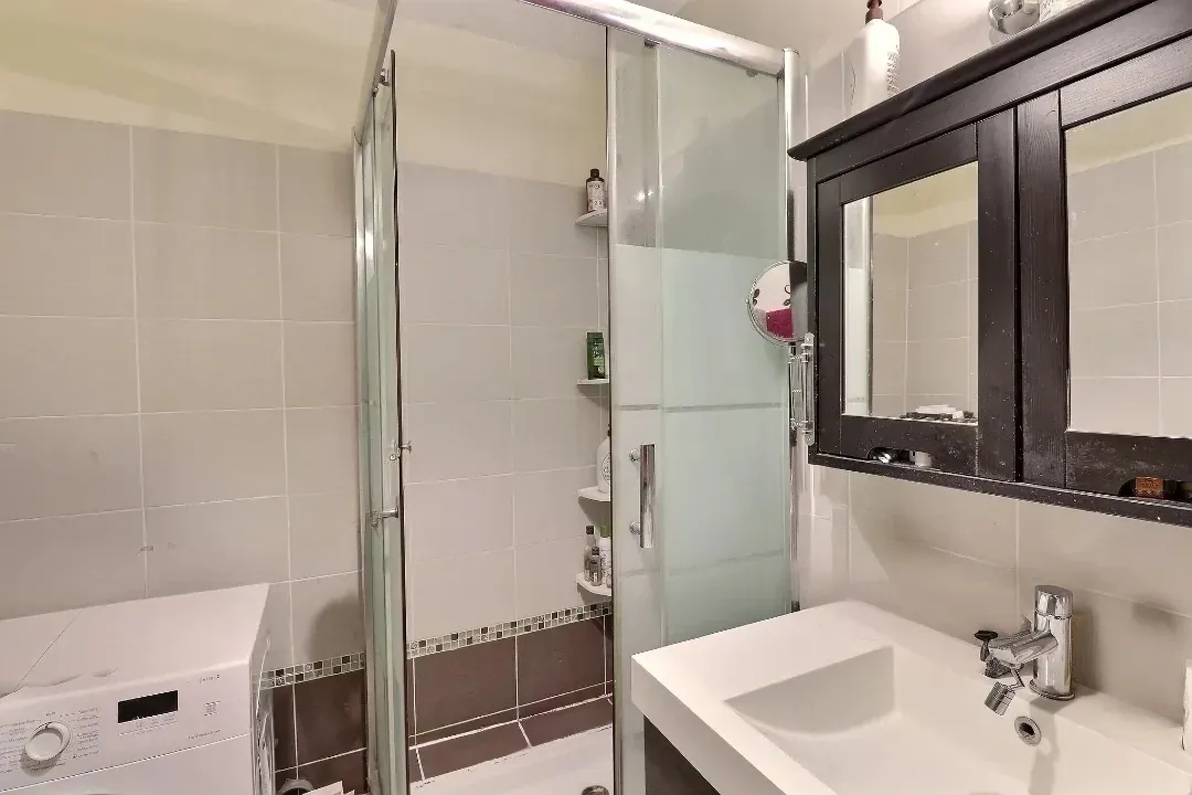 A vendre appartement 5 pièces de 107 m² à Montpellier Aiguelongue 