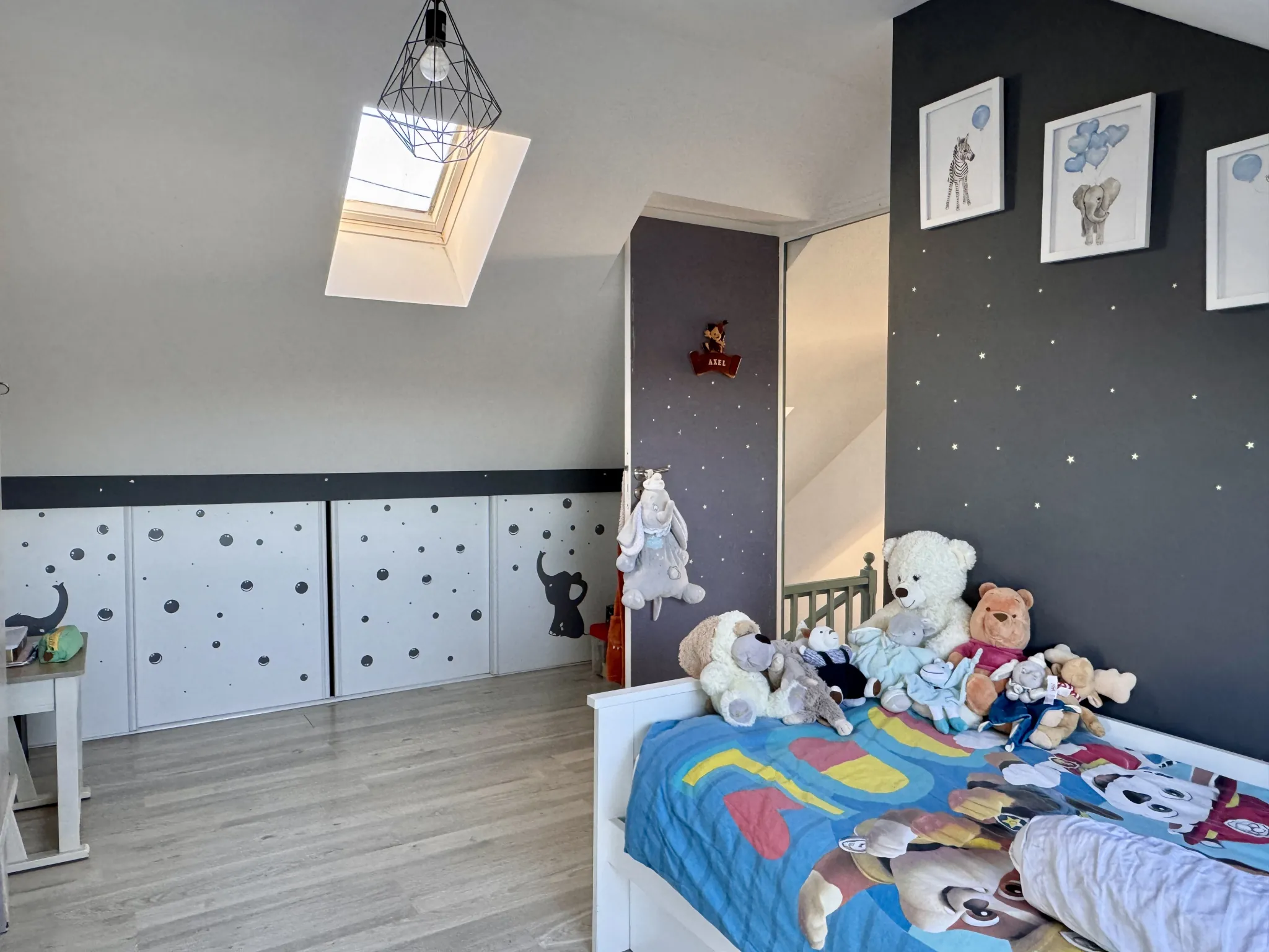 Charmante maison en pierres rénovée de 72 m² à Brive avec terrain et garage 