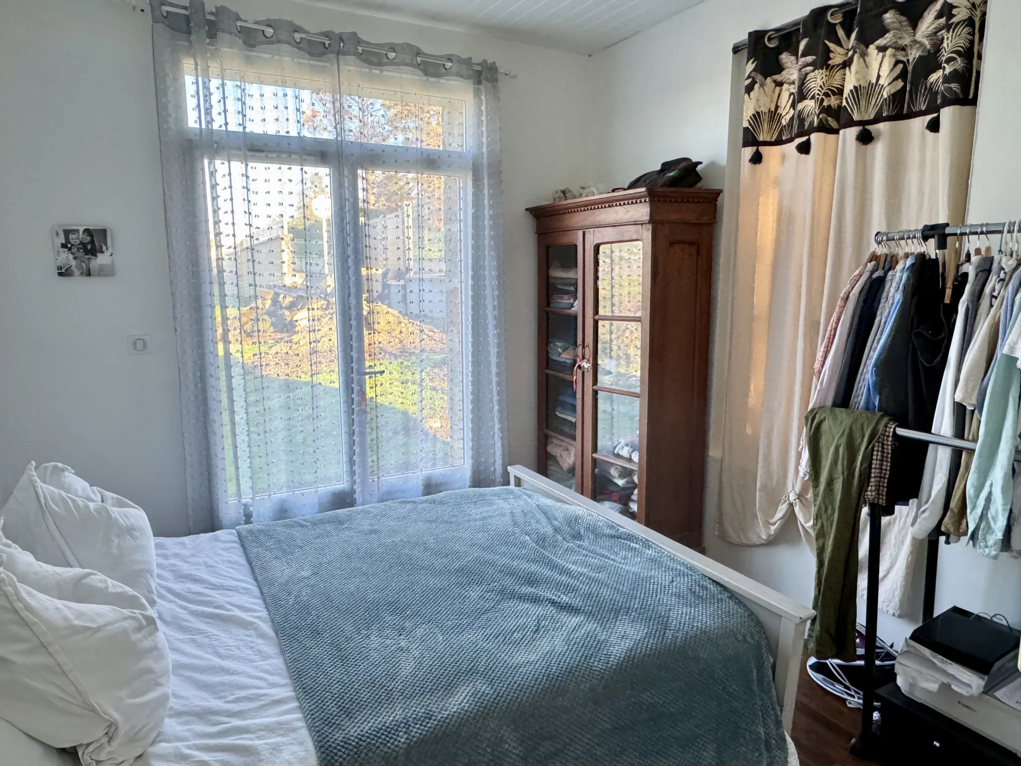 Charmante maison en pierres rénovée de 72 m² à Brive avec terrain et garage 