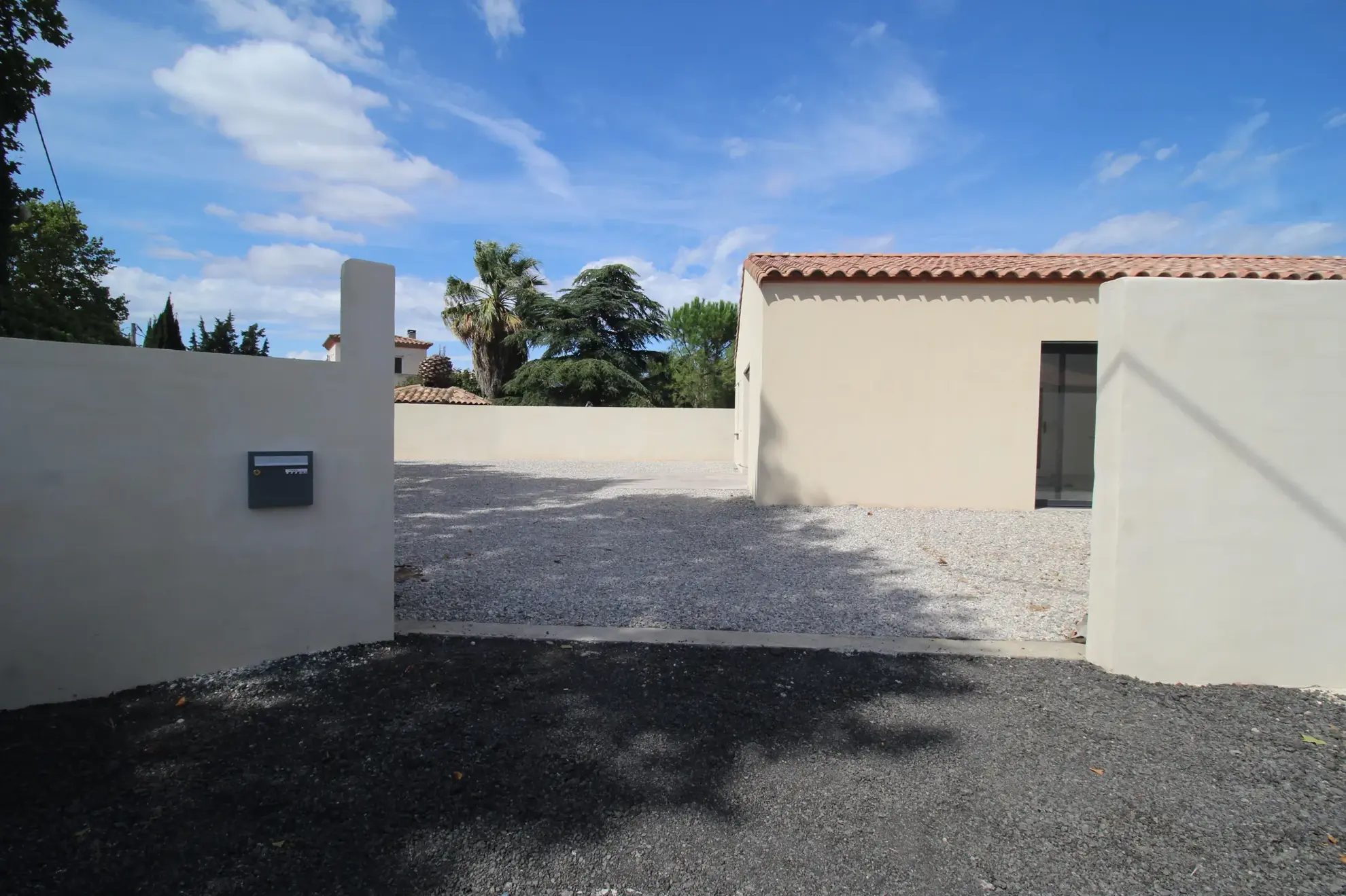 Maison récente de plain-pied de 107 m2 avec terrain piscinable à Tourouzelle 