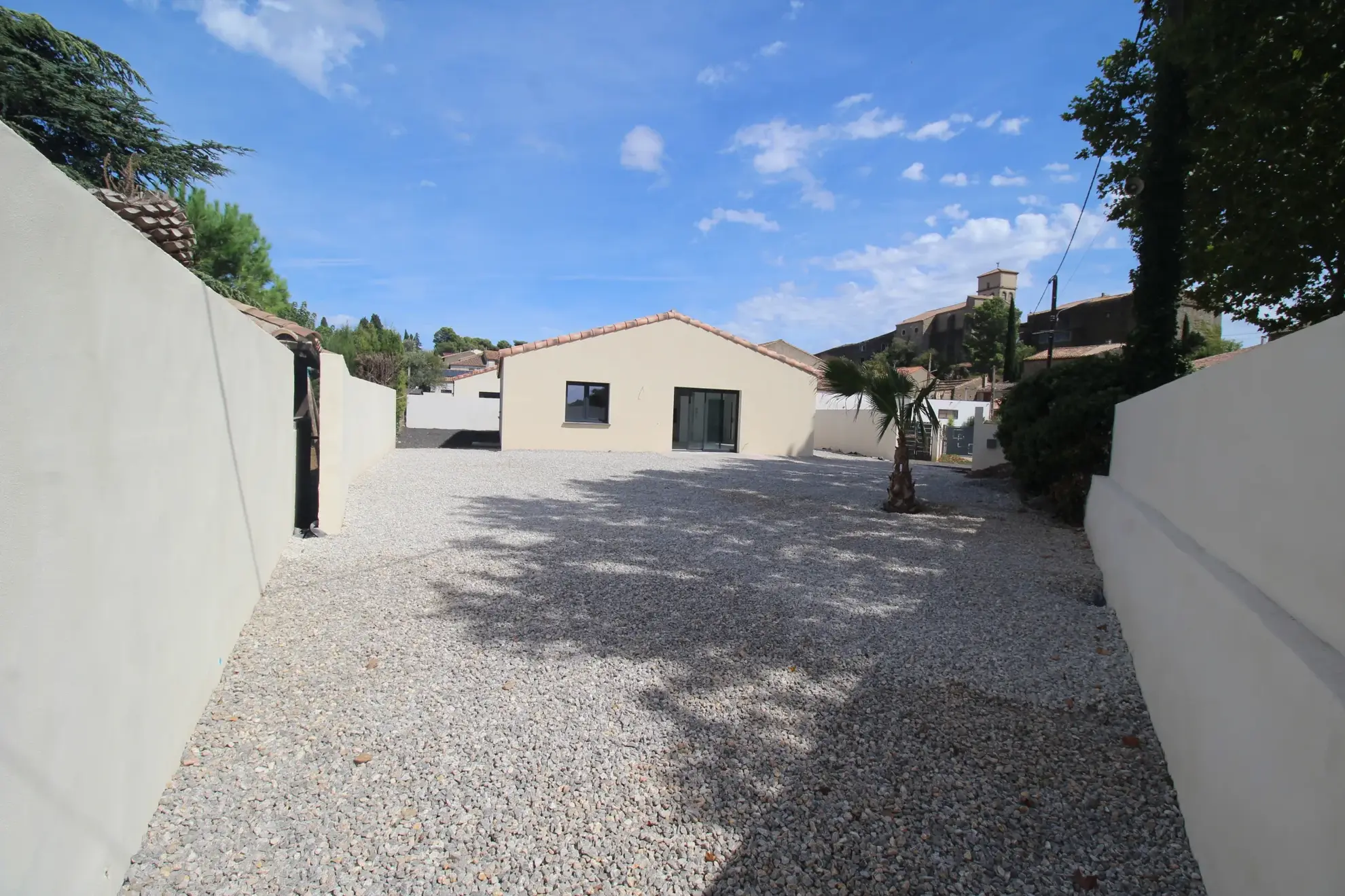 Maison récente de plain-pied de 107 m2 avec terrain piscinable à Tourouzelle 