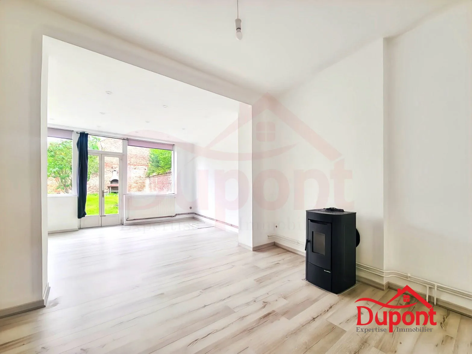 Maison familiale de 130 m² à Caudry, proche commodités avec jardin