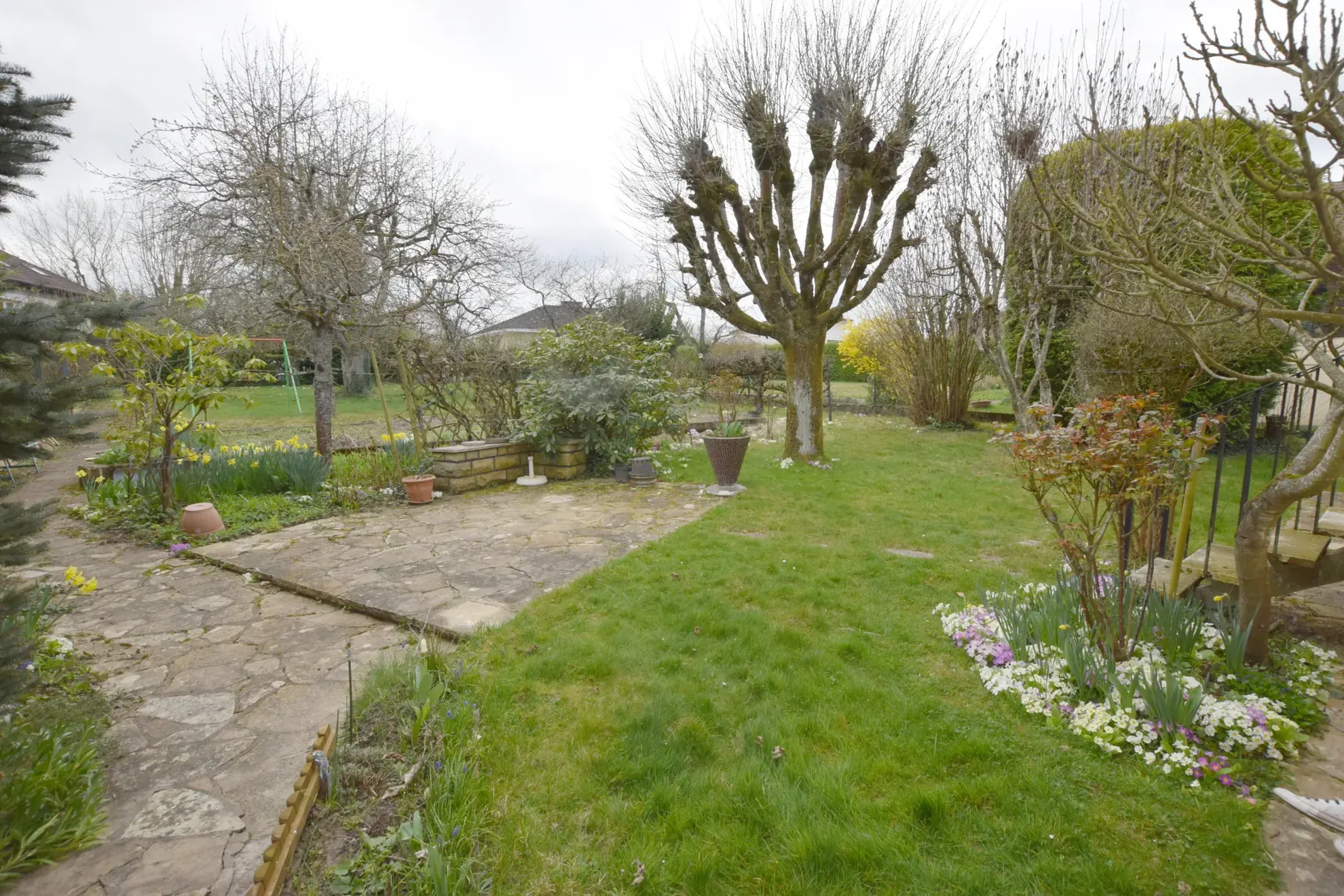 Belle maison de plain-pied avec jardin à Montbéliard - calme et proximité des commodités