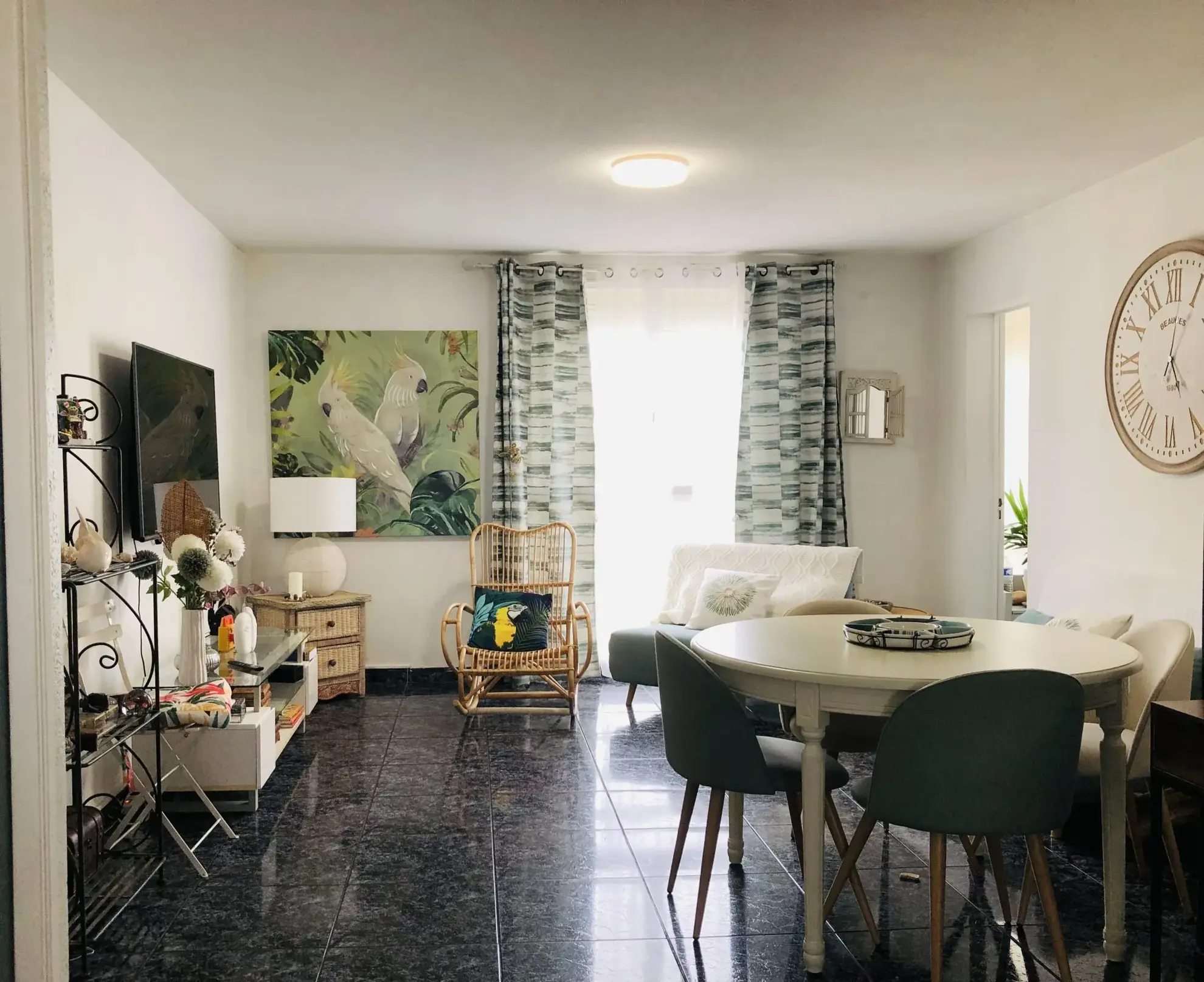 Appartement à vendre à Perpignan – 2 chambres, terrasse et cave, idéal famille ou couple 