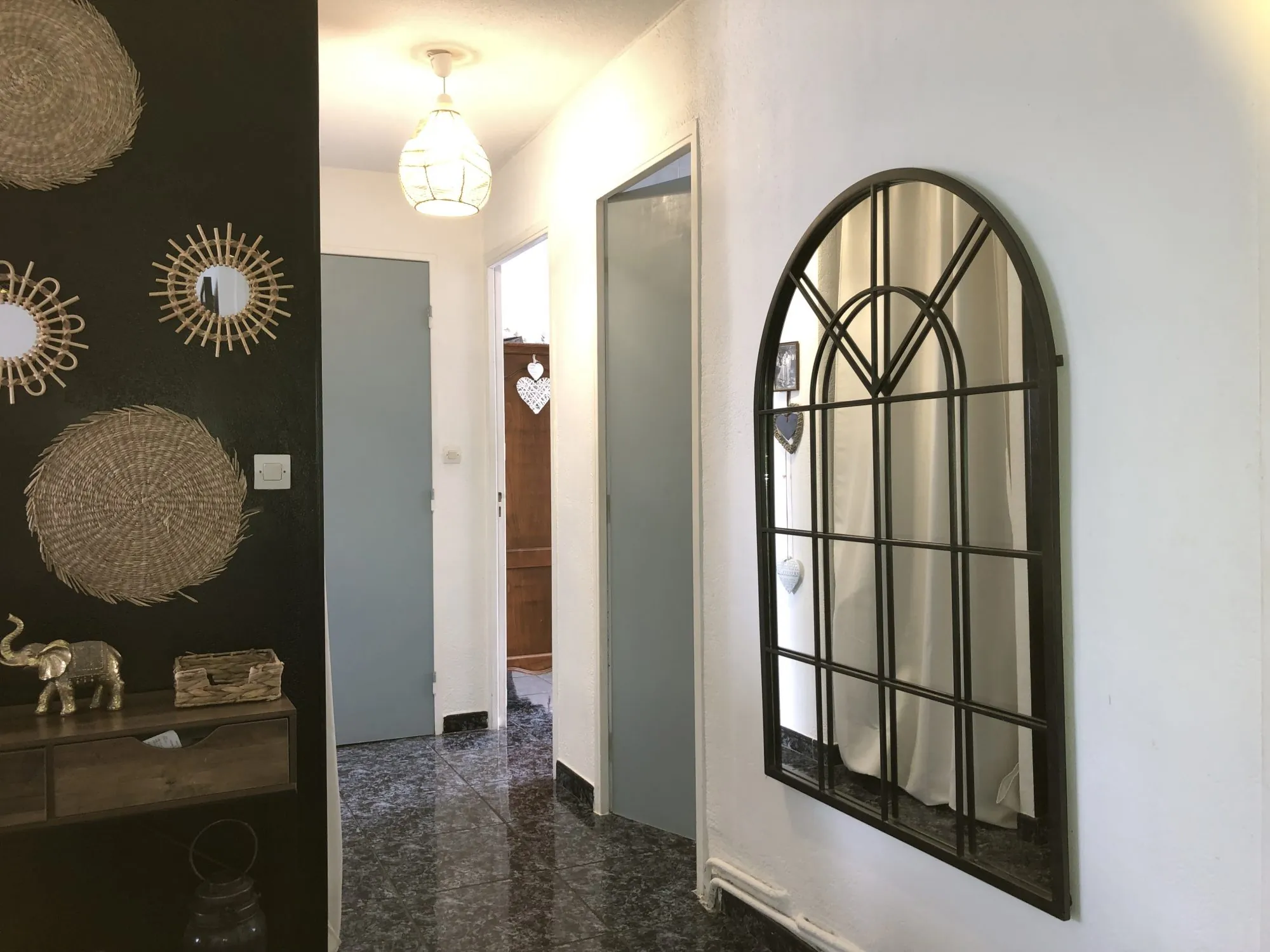 Appartement à vendre à Perpignan – 2 chambres, terrasse et cave, idéal famille ou couple 
