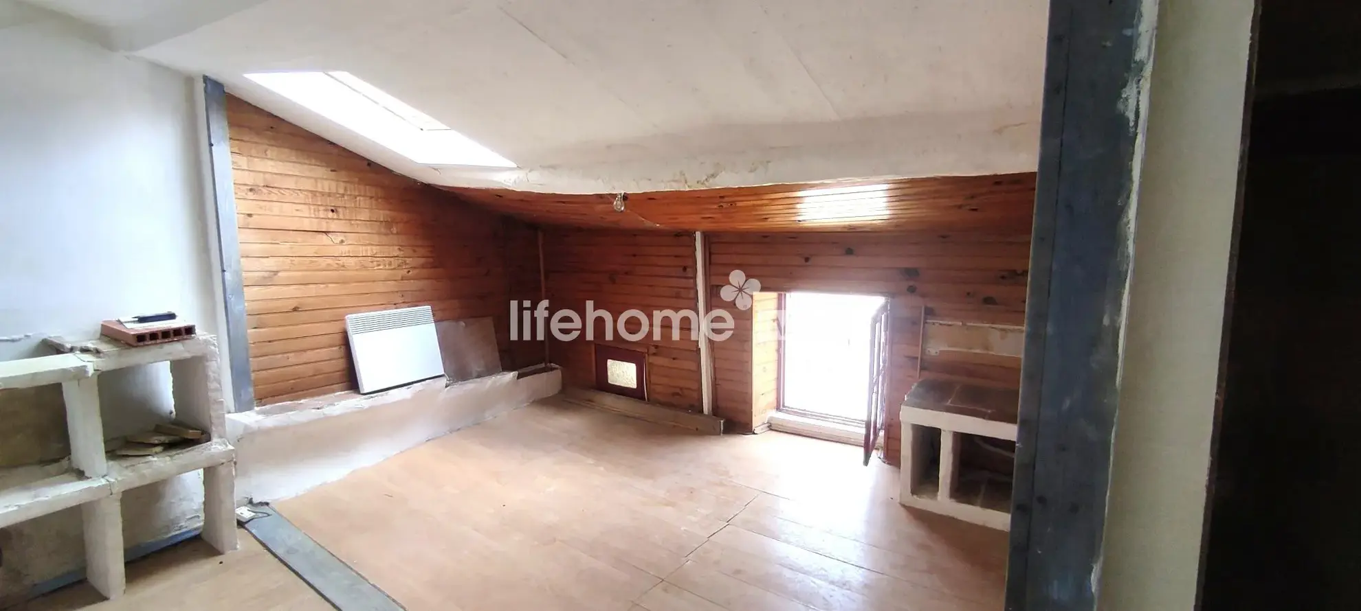 Maison T3 à Saint-Étienne-Estréchoux – Opportunité à rénover proche Bédarieux