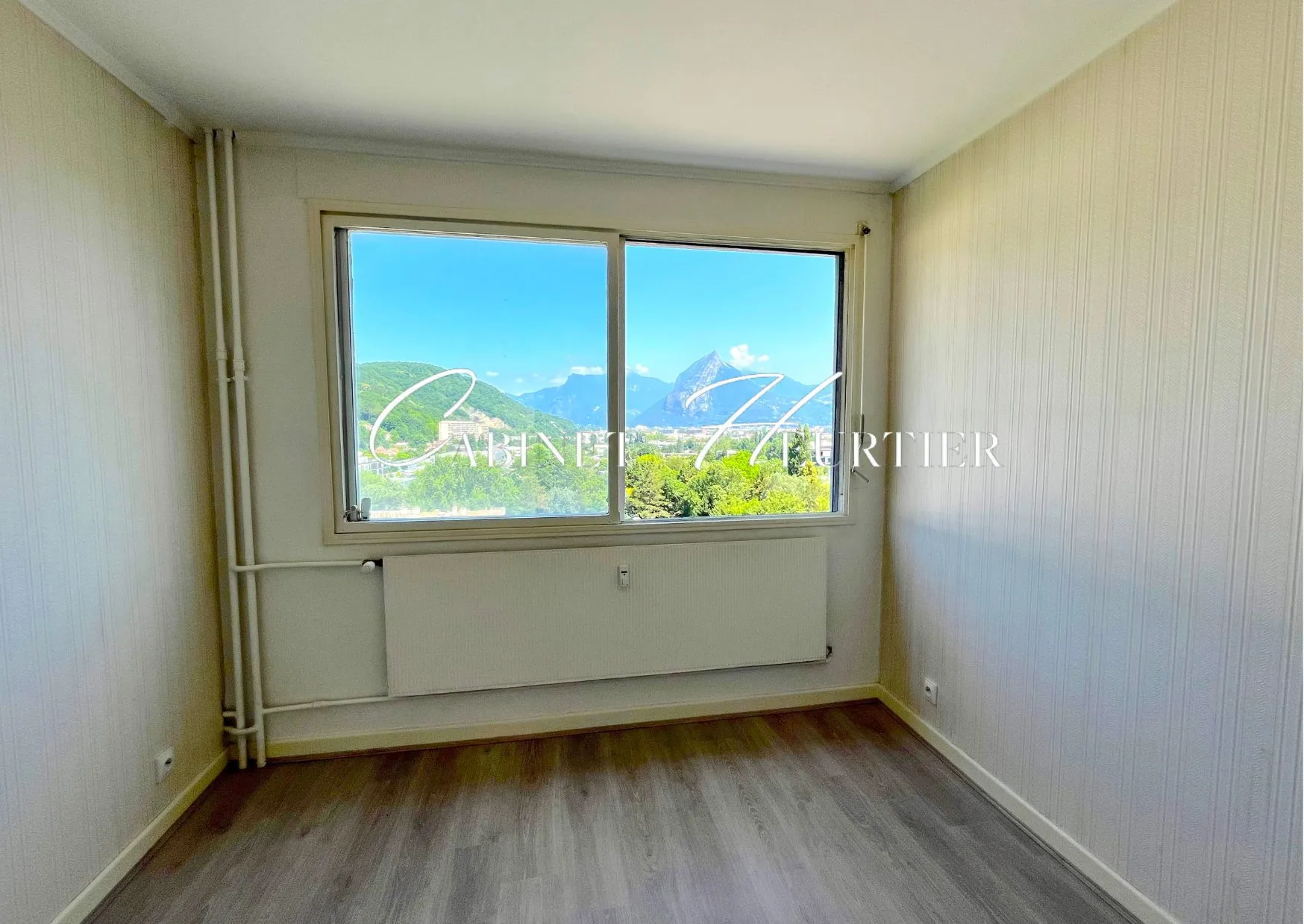 Appartement 3 pièces avec vue dégagée à Seyssinet-Pariset 