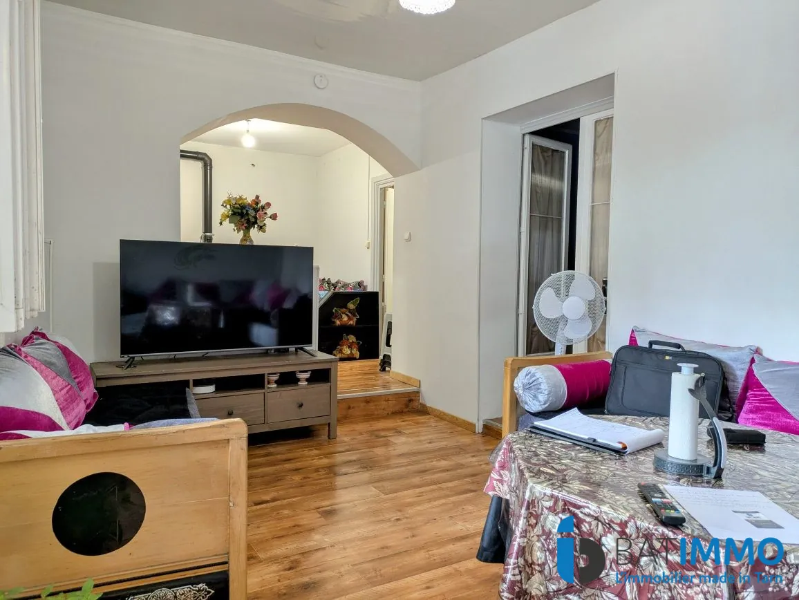 Villa rénovée avec 4 chambres, garage et terrasse à Carmaux - Exclu 