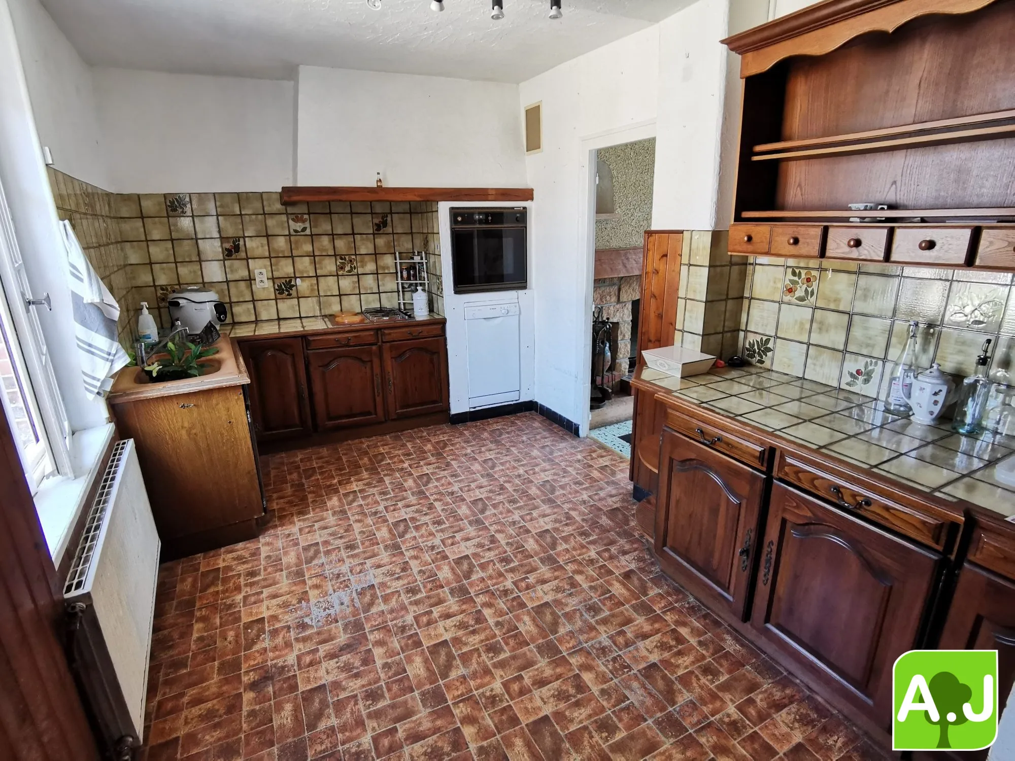 Maison 3 chambres à Ézy-sur-Eure avec dépendance et terrain clos 