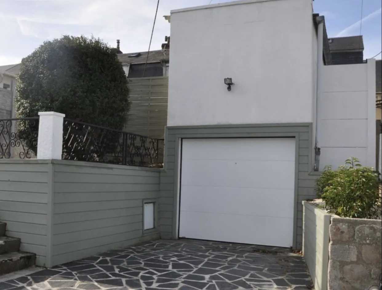 Maison rénovée avec jardin, terrasse, garage et balnéo à Fécamp - Secteur Rue Rollon 