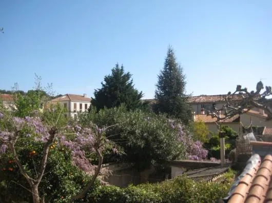 Appartement à vendre au dernier étage au centre de Solliès-Pont 