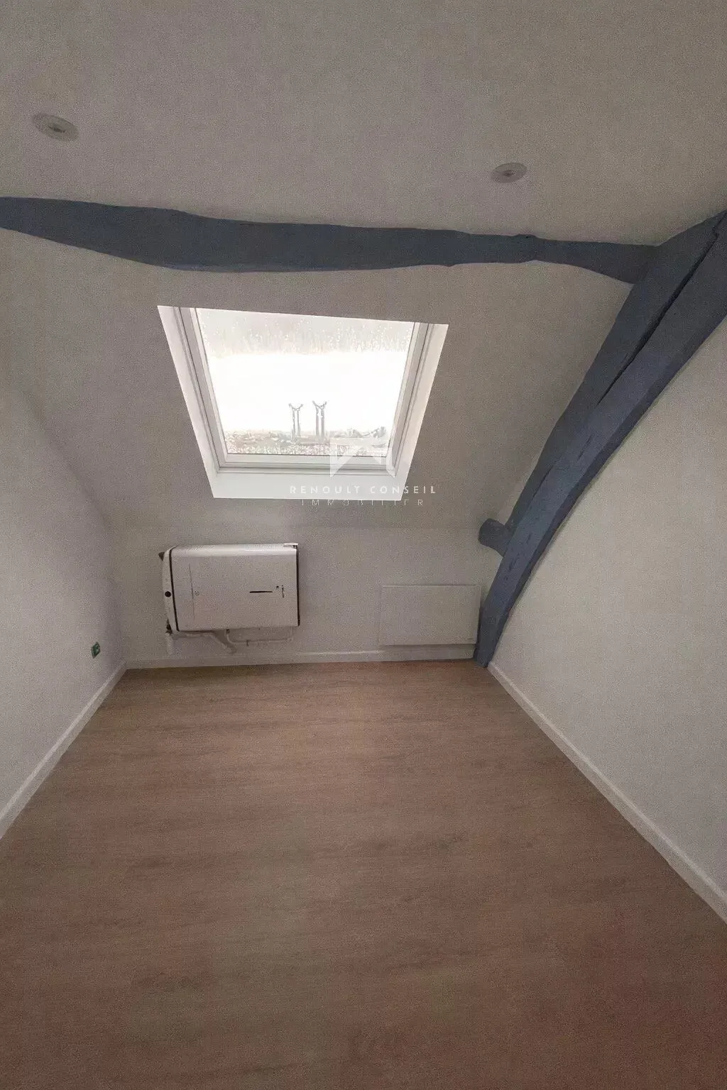 Studio rénové à vendre à Rouen Coteaux Ouest, parfait pour investissement locatif 