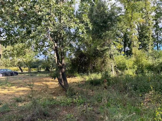 Terrain à bâtir de 537 m² à Martignargues avec vue sur la campagne