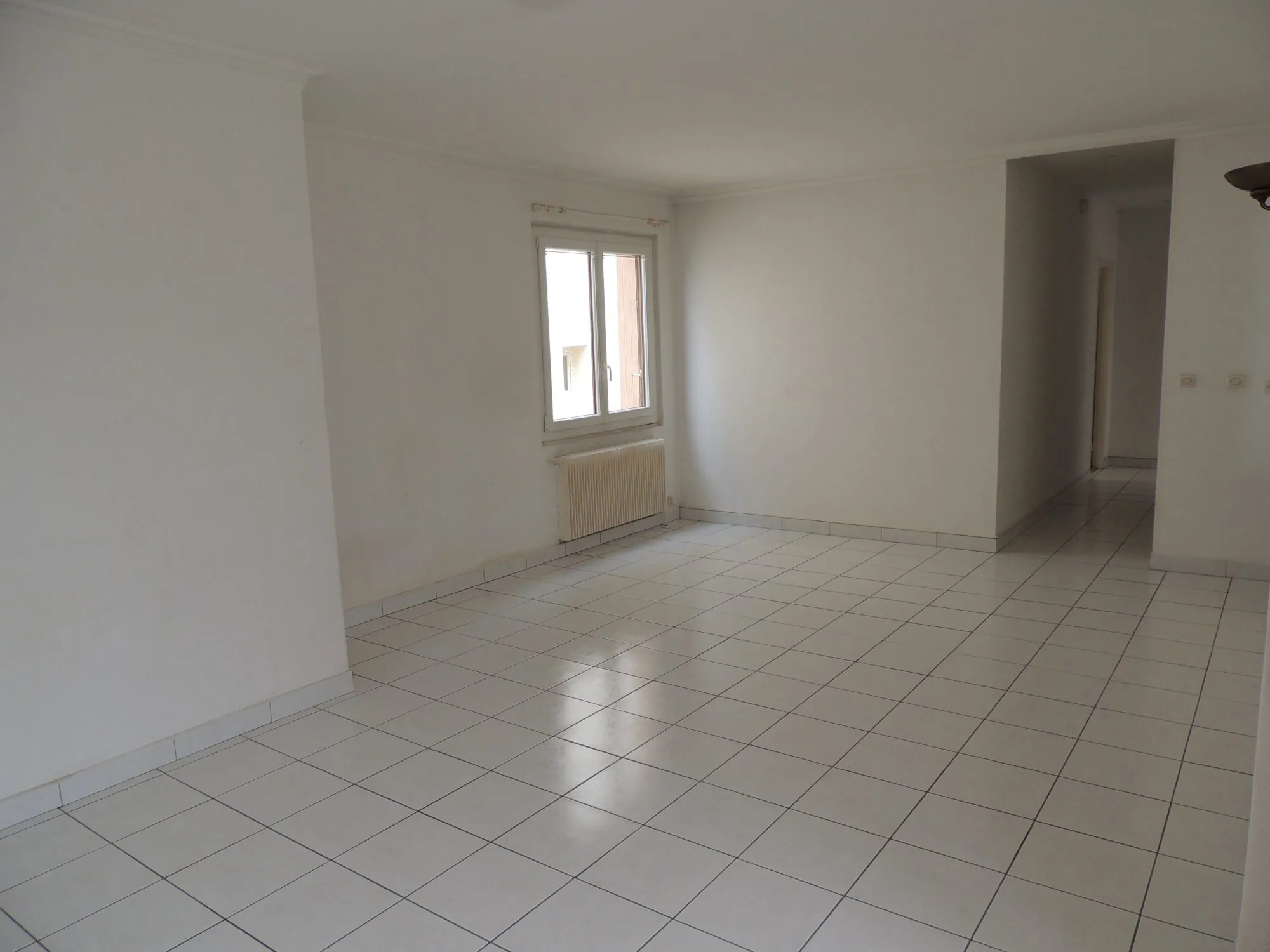 Appartement 2 pièces avec jardin et box à Ris-Orangis