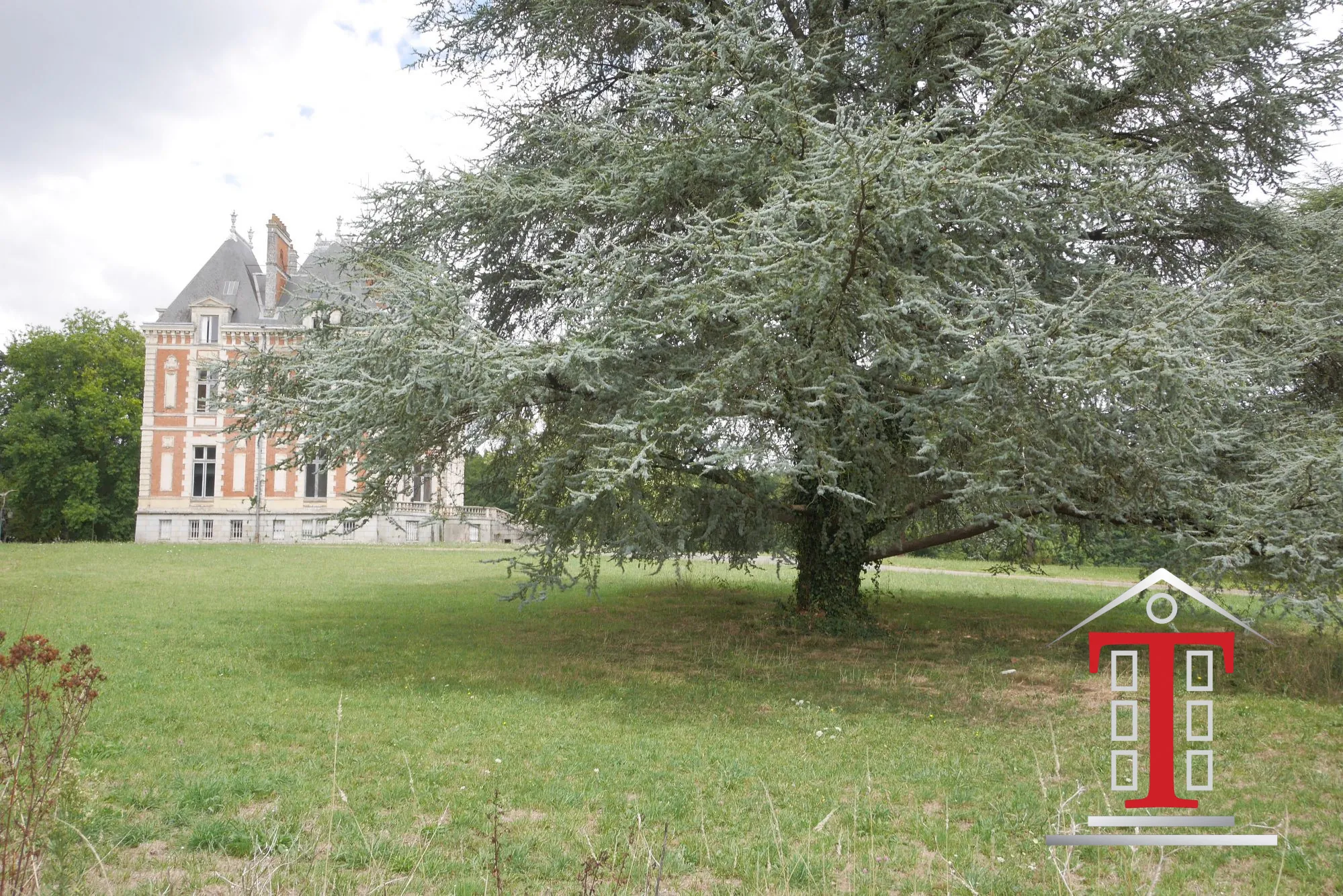 Appartement à aménager de 85 m² avec jardin privatif à Durtal - Idéal premier achat