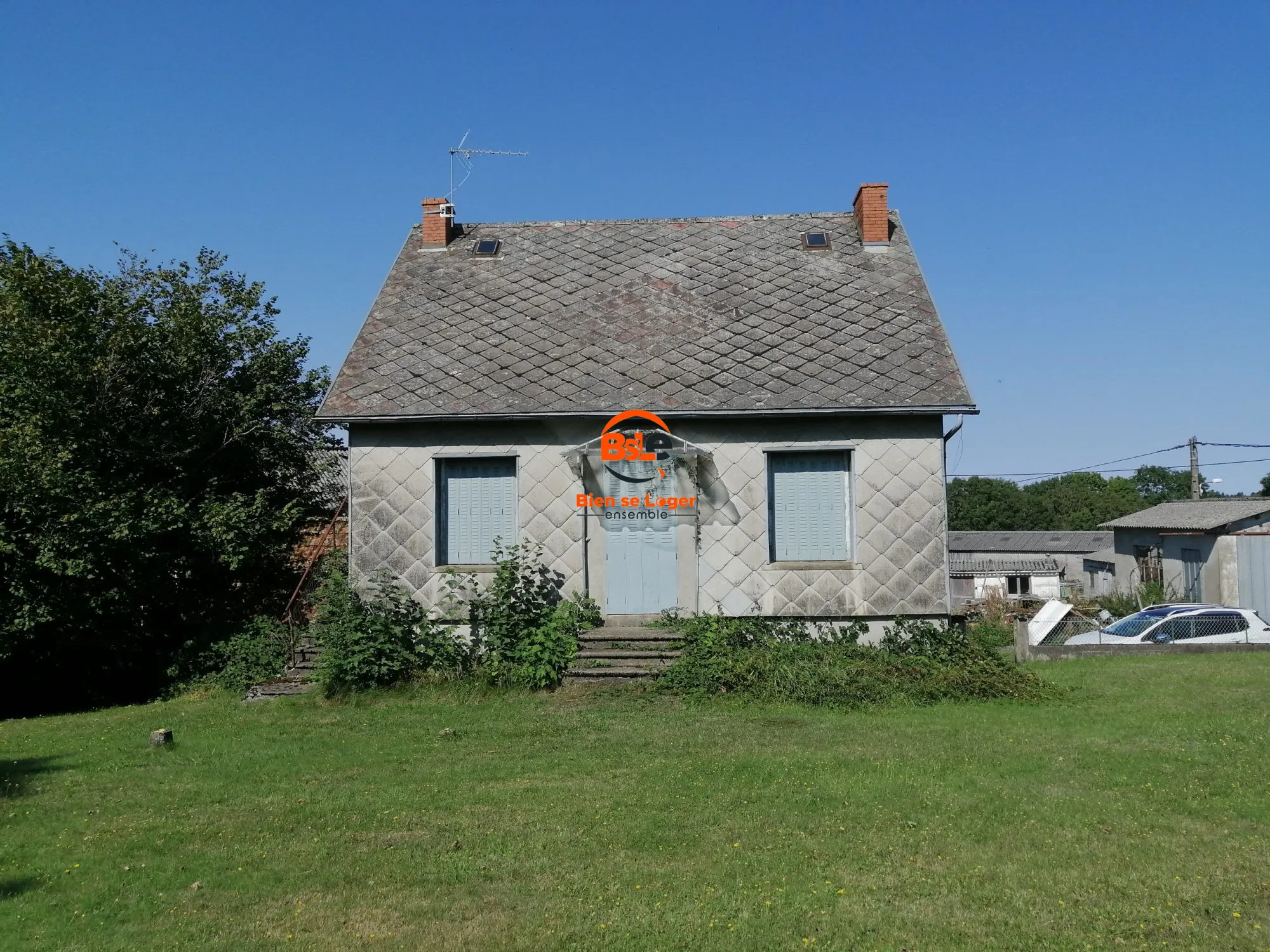 Charmante maison de campagne de 6 pièces à Prondines avec grand terrain