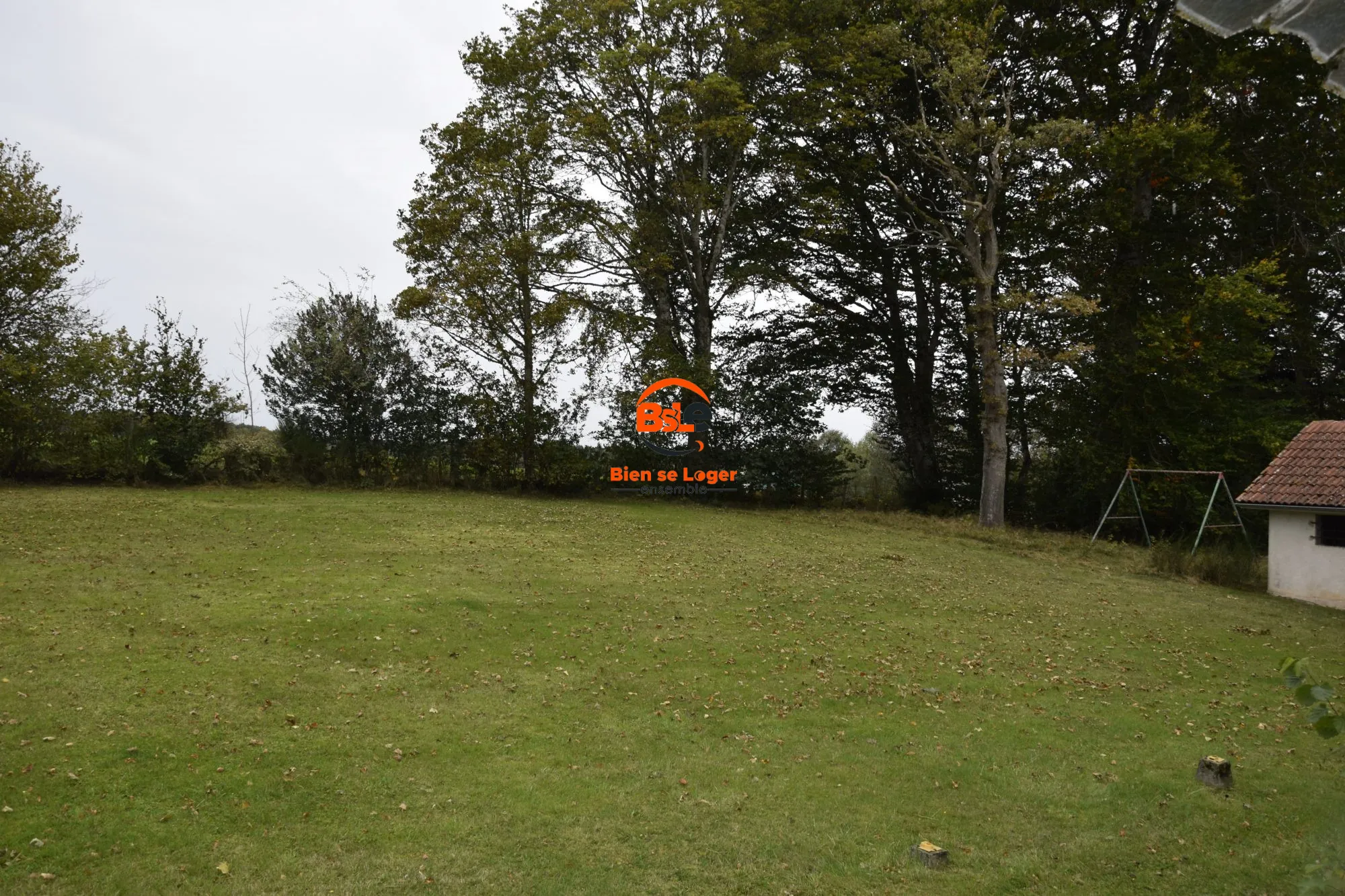 Charmante maison de campagne de 6 pièces à Prondines avec grand terrain 