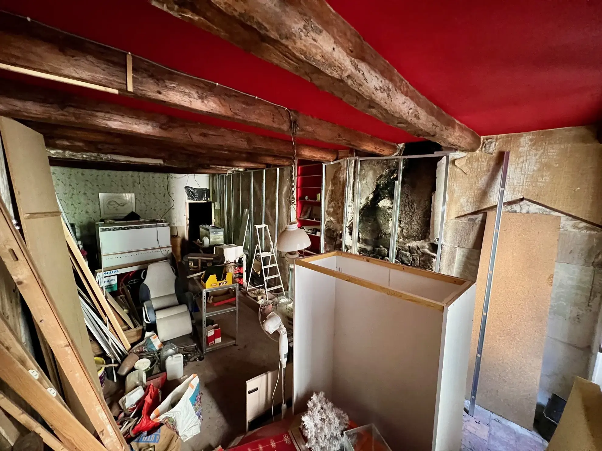 Ancien atelier de 37 m² à transformer en studio à Millau