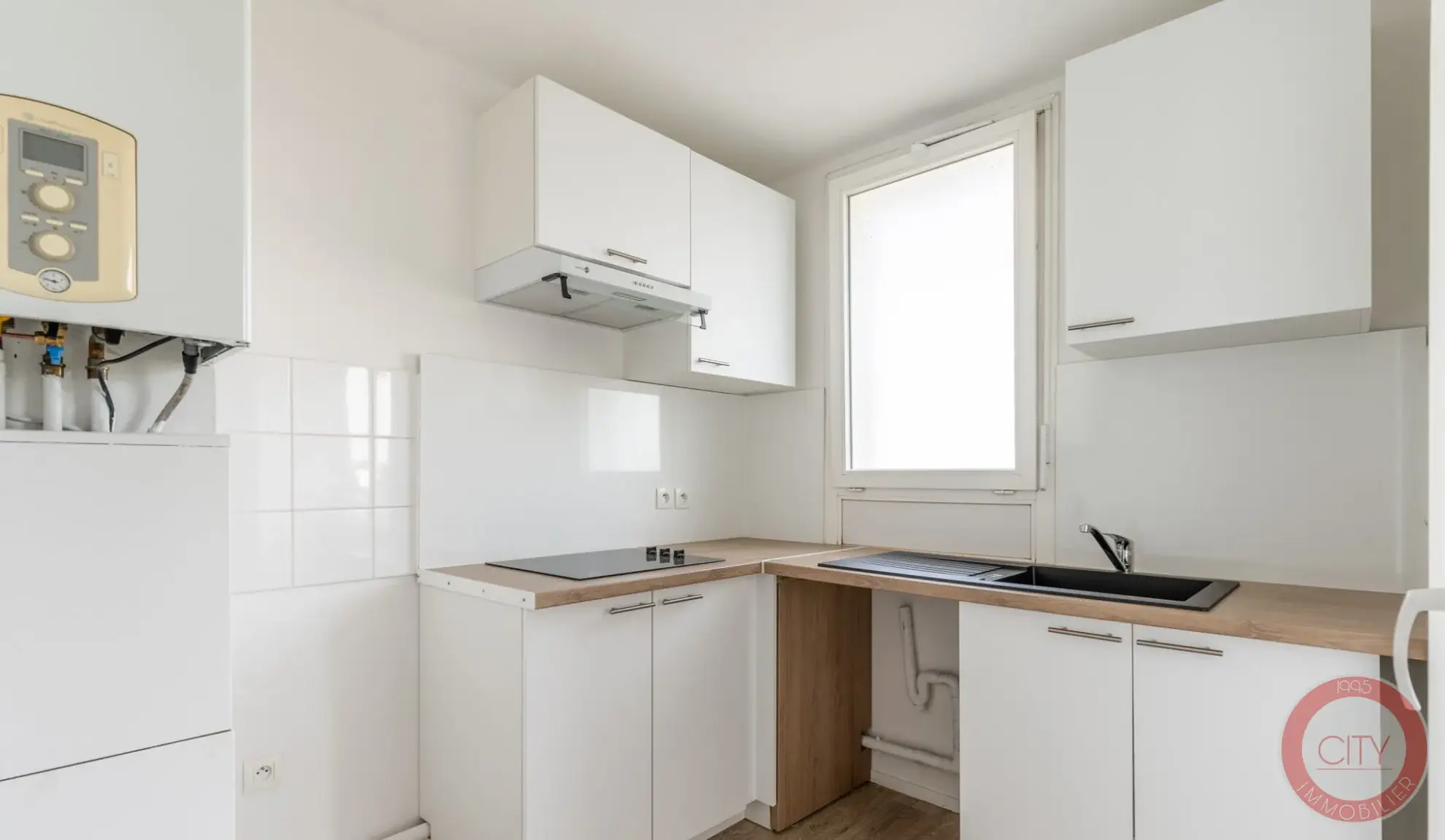 CUISINE Appartement T3 lumineux avec terrasse à Cenon - Confort et Proximité 