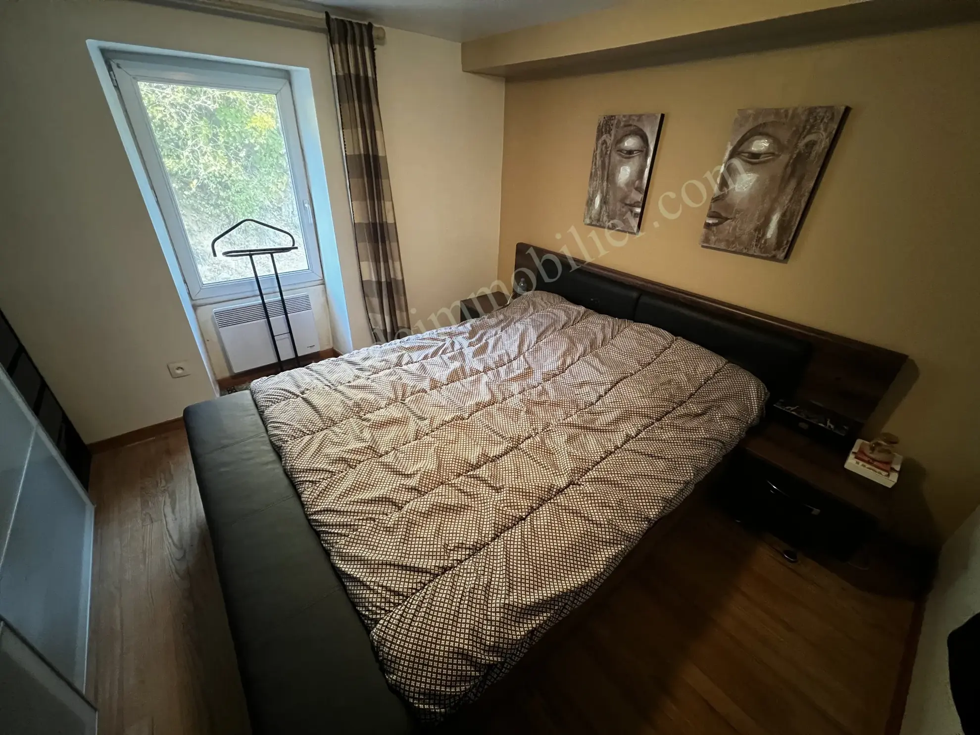 Maison de village en Haute-Vallée de l'Aude avec terrasse, garage et cour 