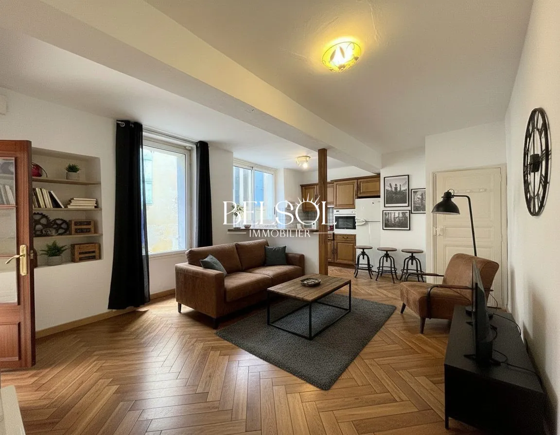 une idée , un style industriel Maison de village à Prades avec options de rénovation et potentiel locatif 