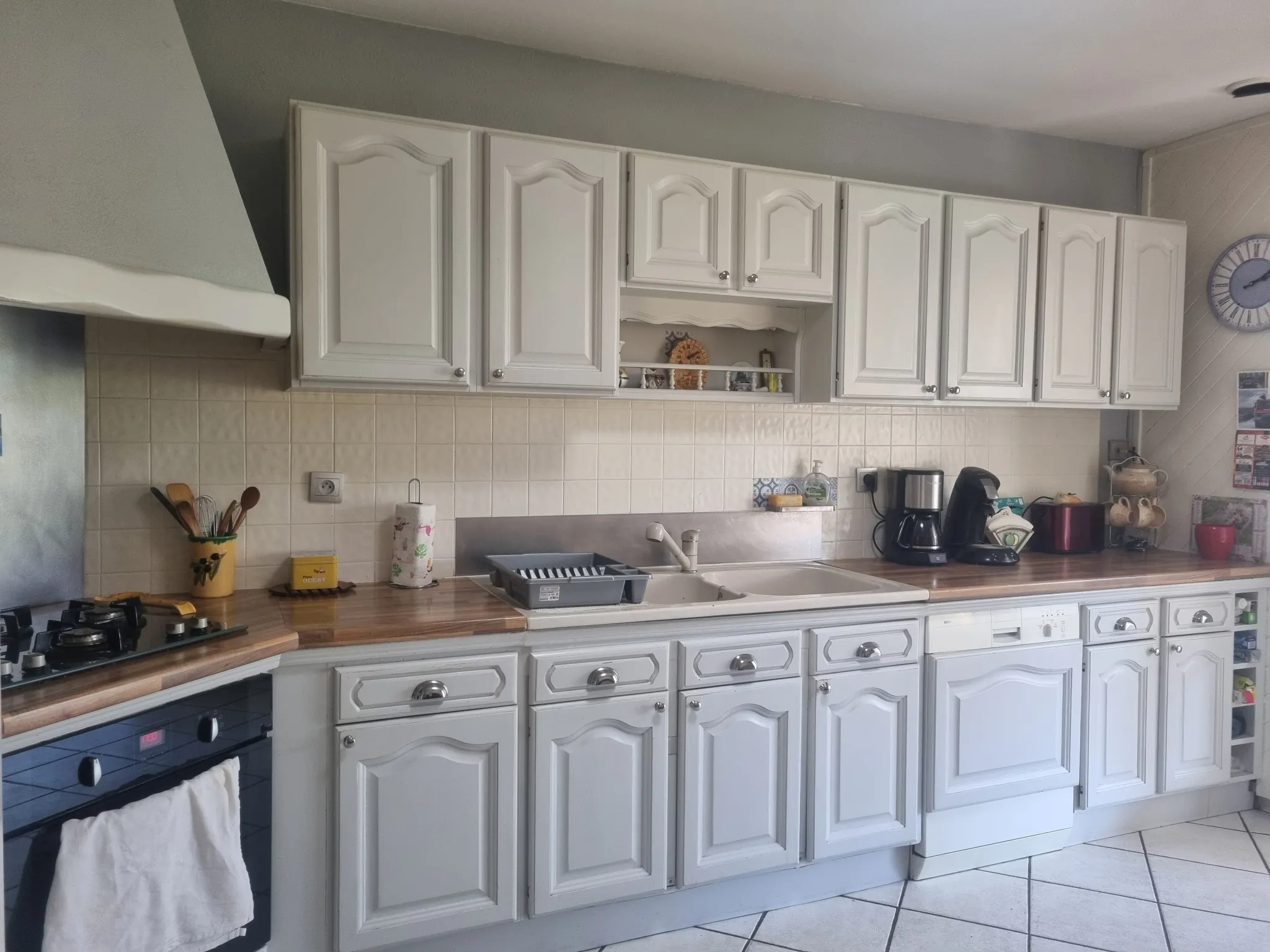 Maison en pierre rénovée à Bazas avec grand jardin et terrasse couvertes 