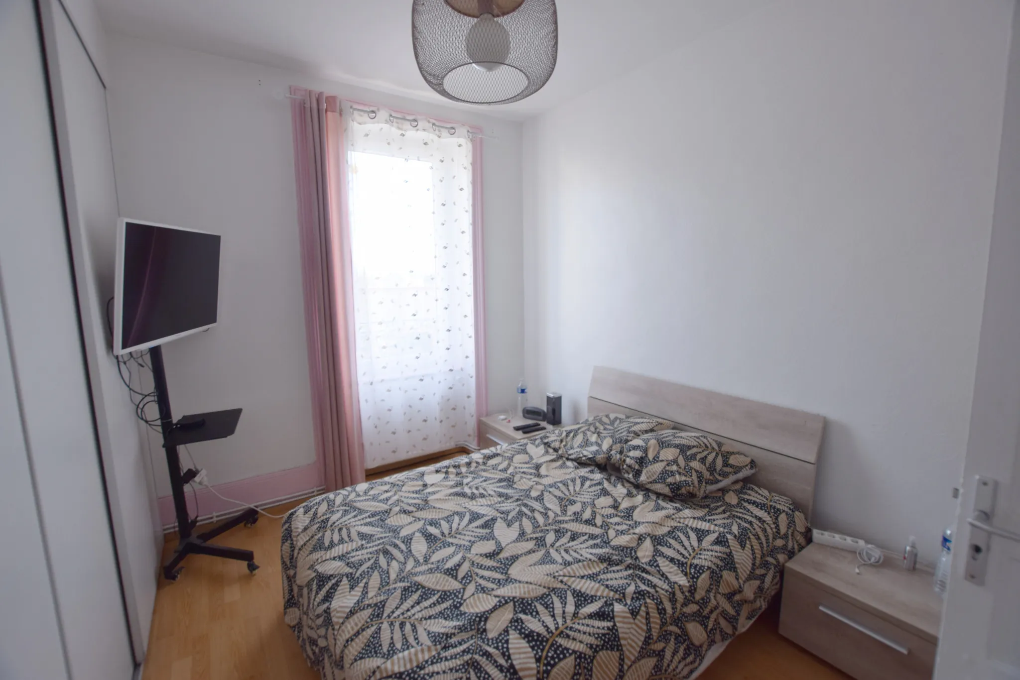 Bel appartement rénové avec balcon, cave et garage à Danjoutin - 66 m² 