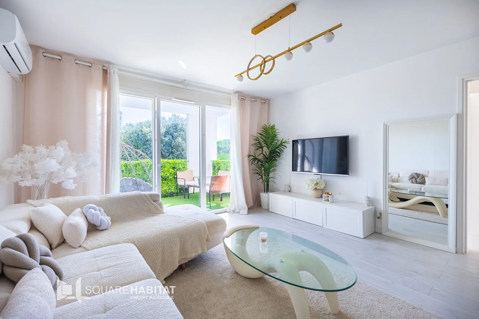 Appartement 2 pièces de 43 m² à Marseille avec terrasse et parking