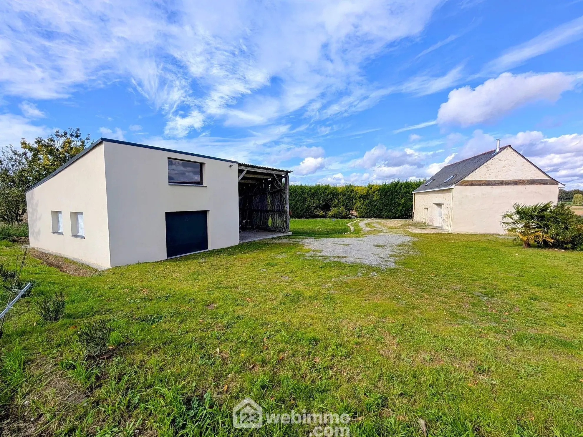Charmante maison rénovée avec 4 chambres à Bauné proche Angers