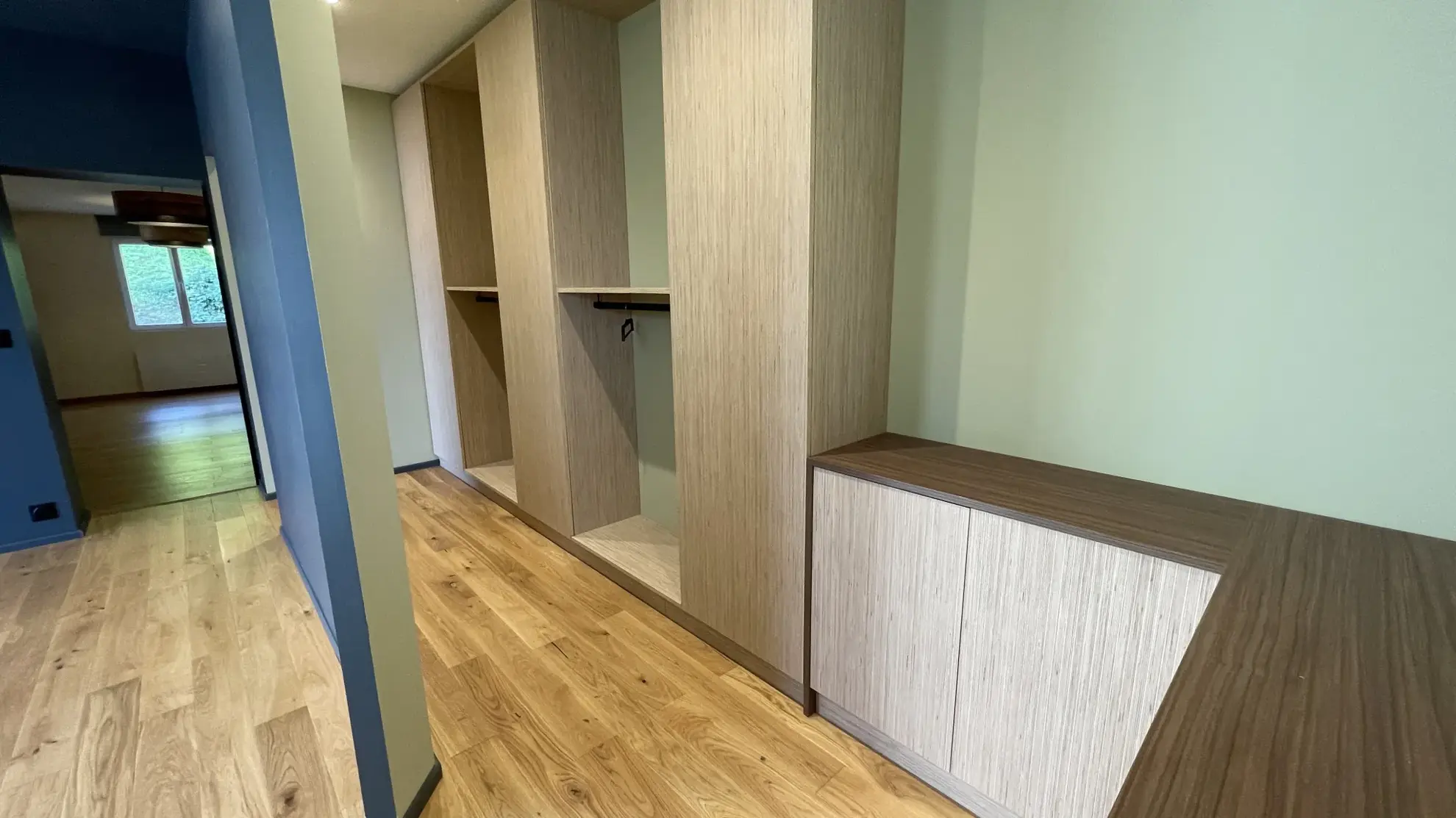 Maison indépendante avec 3 chambres proche Noyon, cadre calme et terrain clos 