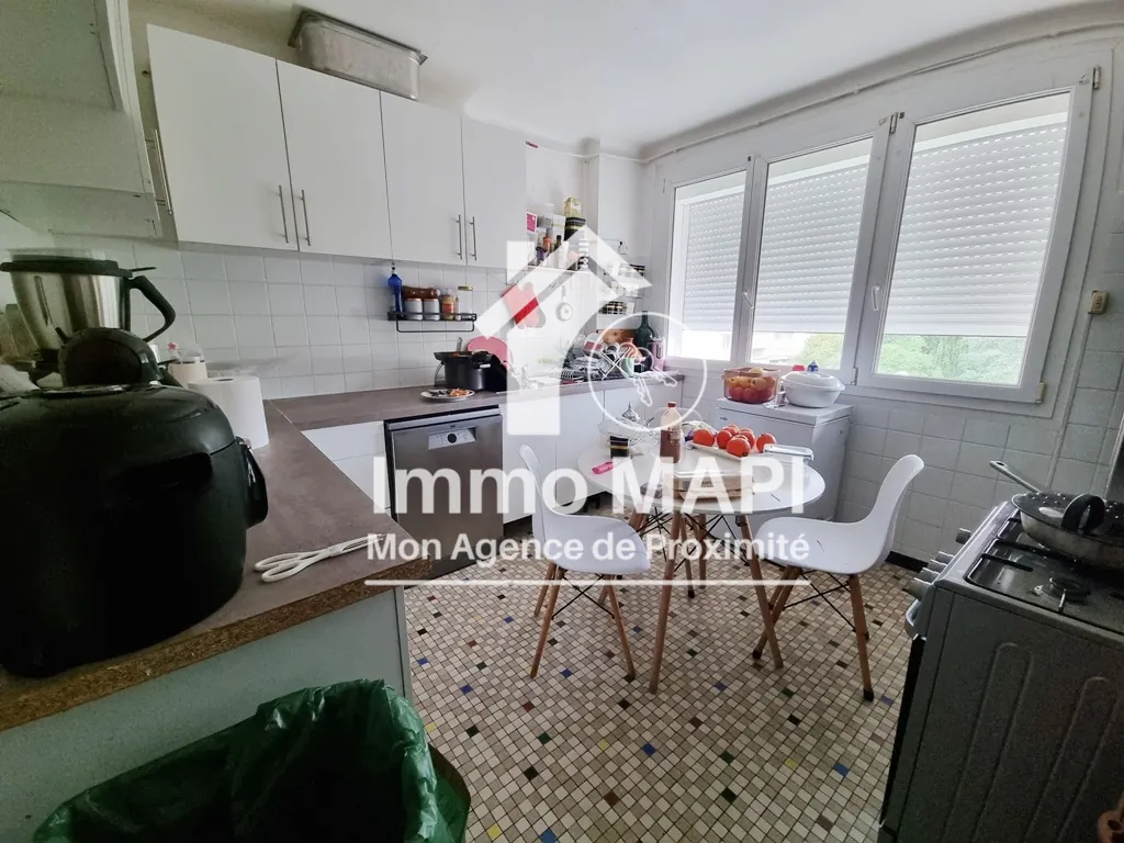 Appartement T4 de 74m² avec terrasse et cave à Montpellier 