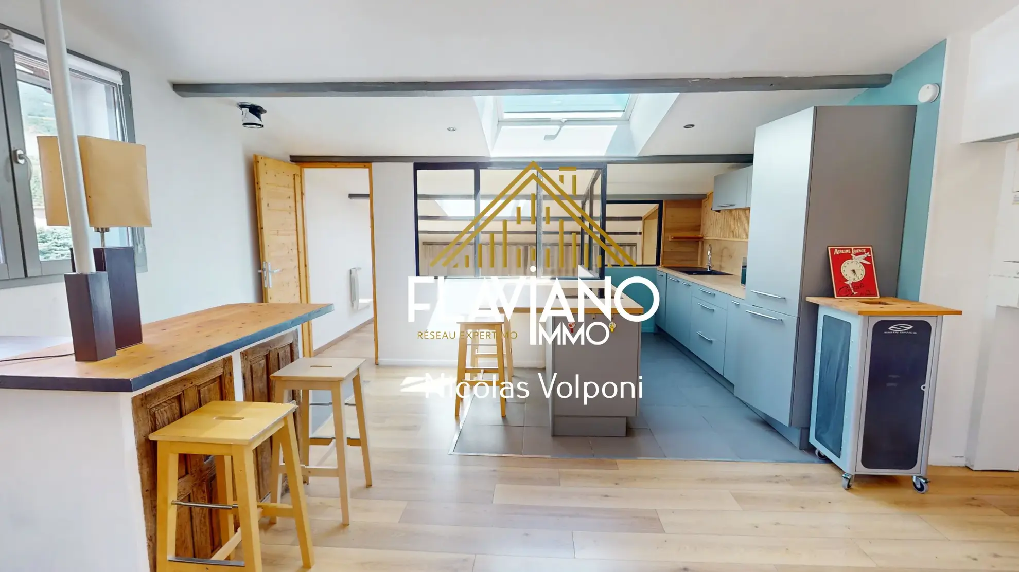 Appartement T3 à vendre de 88 m² à Barcelonnette – Vue montagne 