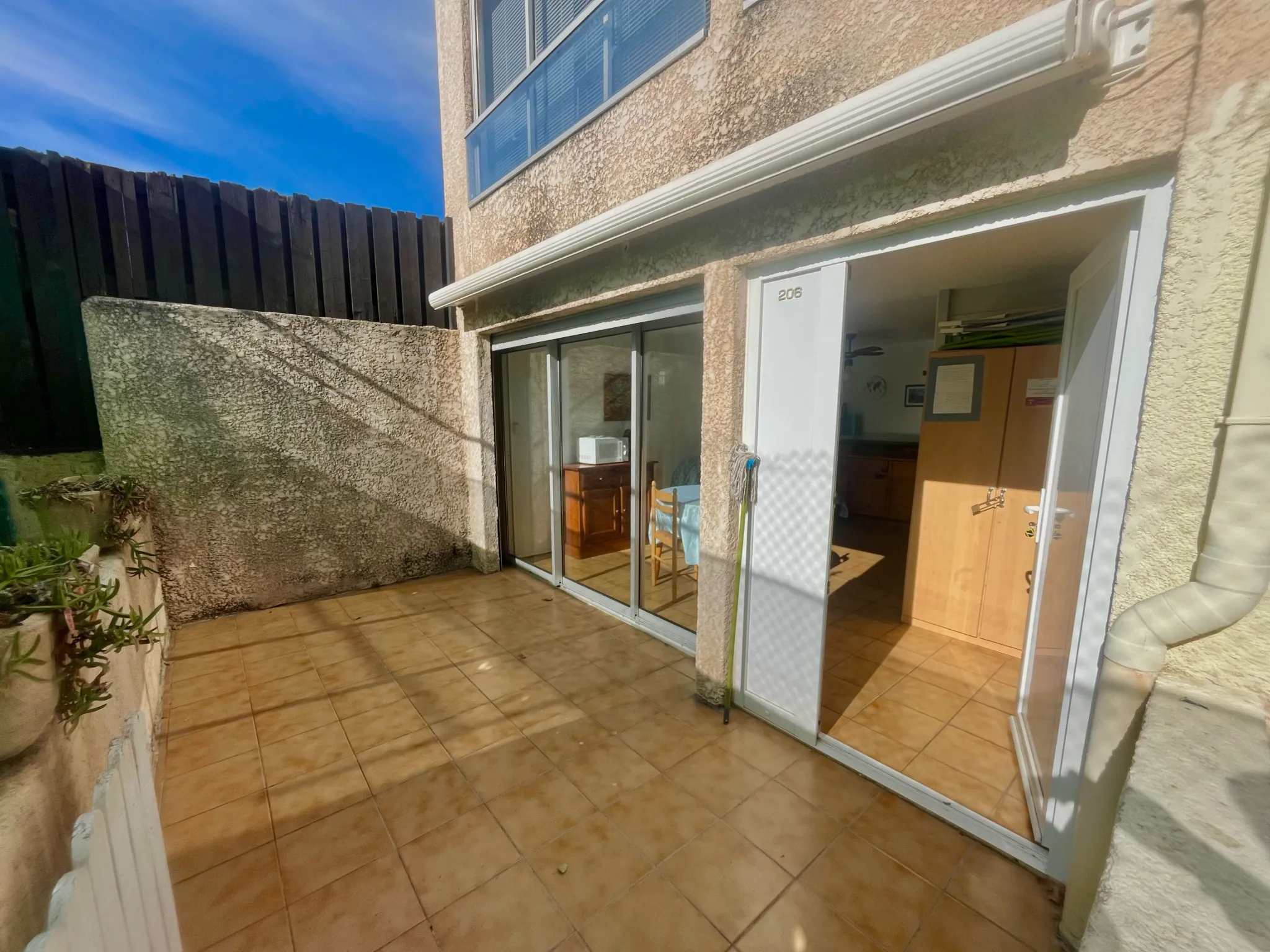 Appartement en rez-de-jardin avec terrasse et piscine à Cap d’Agde, secteur Richelieu