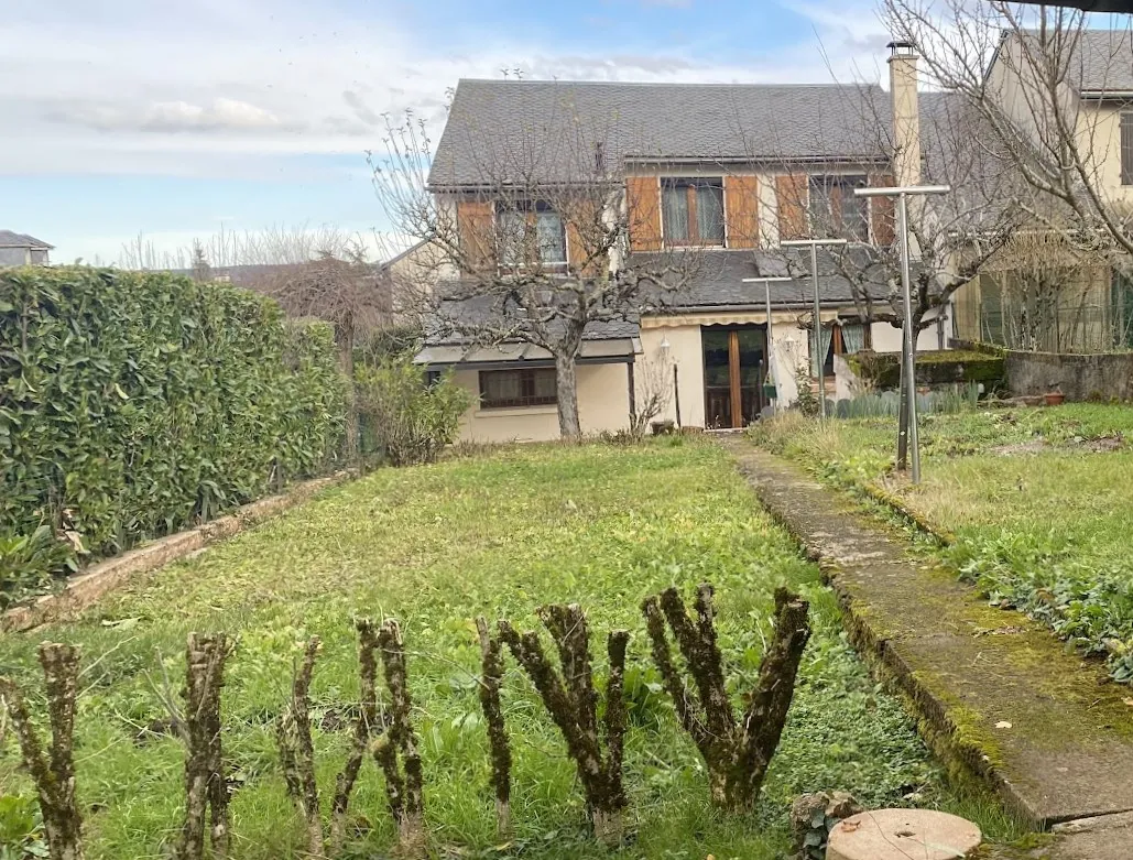 Maison familiale 6 pièces à Onet le Château - 130 m² avec jardin et garage