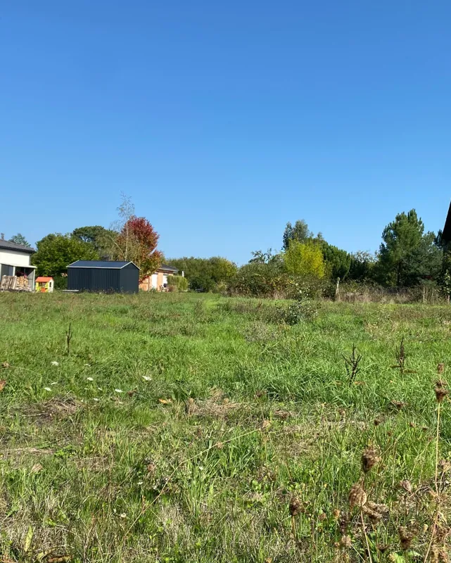 Maison neuve de 95 m² à construire à Marsac-sur-l’Isle – Terrain plat, Vue dégagée 