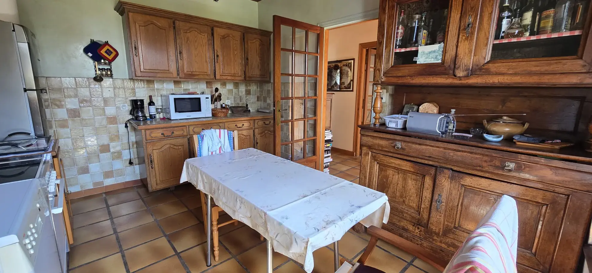Maison de 122 m² avec véranda, cheminée et sous-sol à Lanrivain 