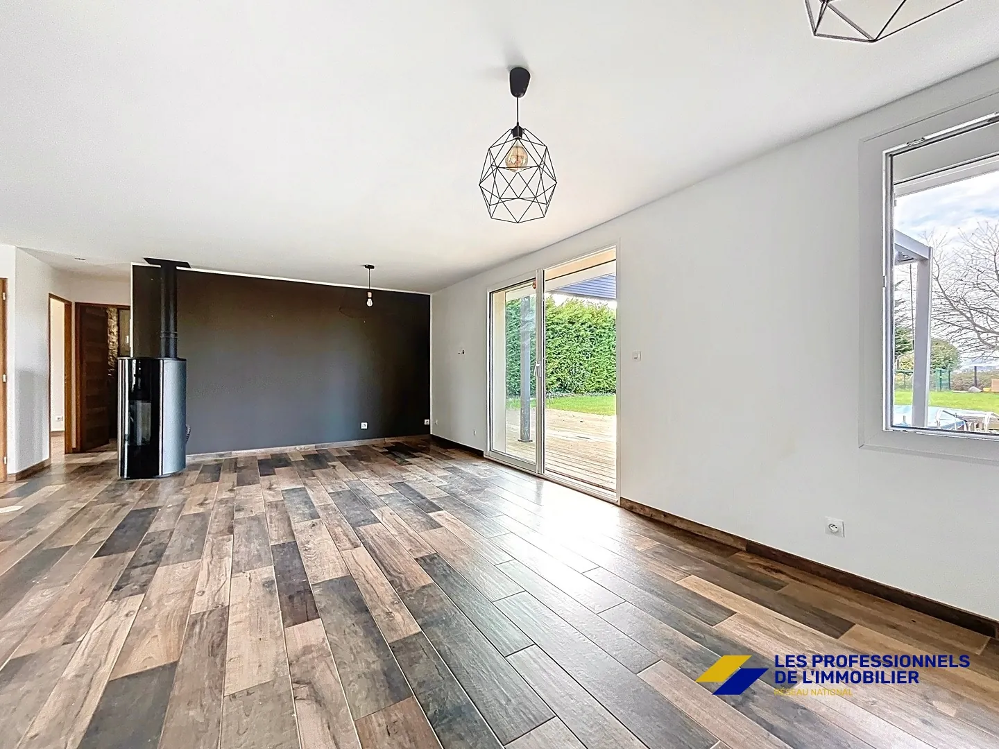 Maison 3 pièces de 75 m2 avec jardin et piscine à Charmois-devant-Bruyères 