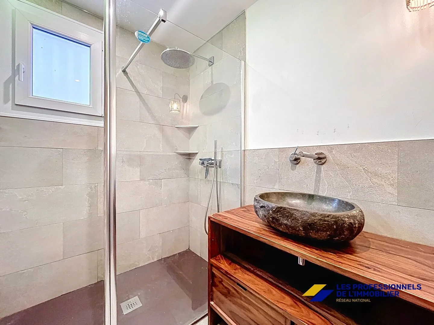 Maison 3 pièces de 75 m2 avec jardin et piscine à Charmois-devant-Bruyères 