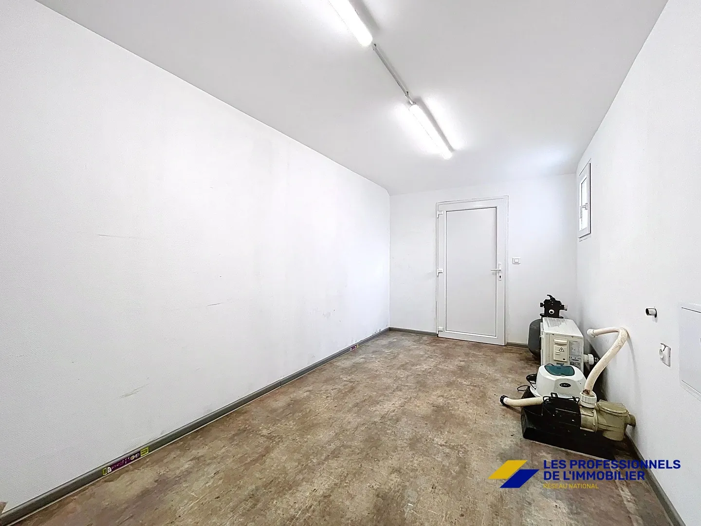 Maison 3 pièces de 75 m2 avec jardin et piscine à Charmois-devant-Bruyères 