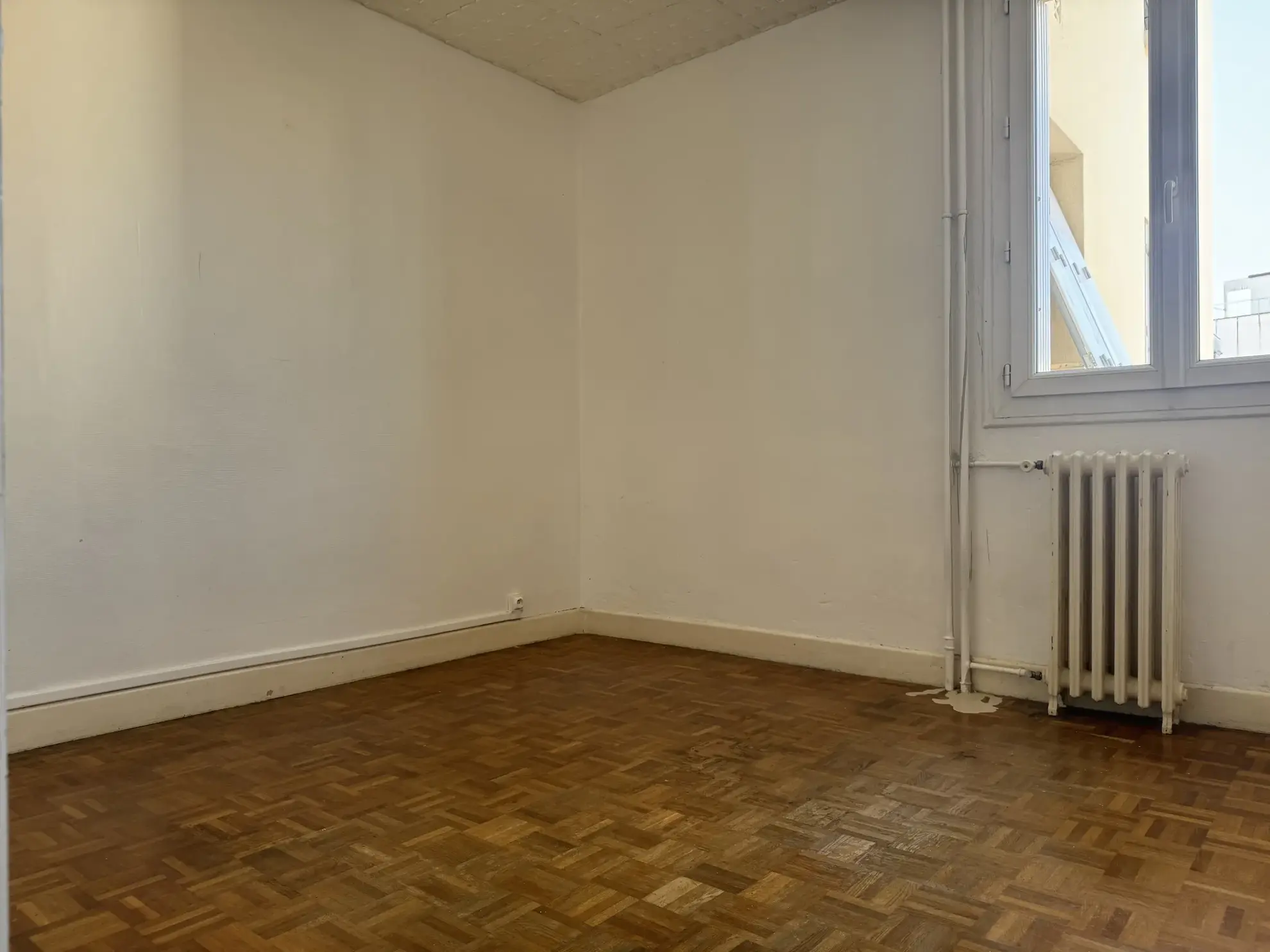 Appartement 4 pièces avec cave à vendre à Aurillac - Résidence avec ascenseur 