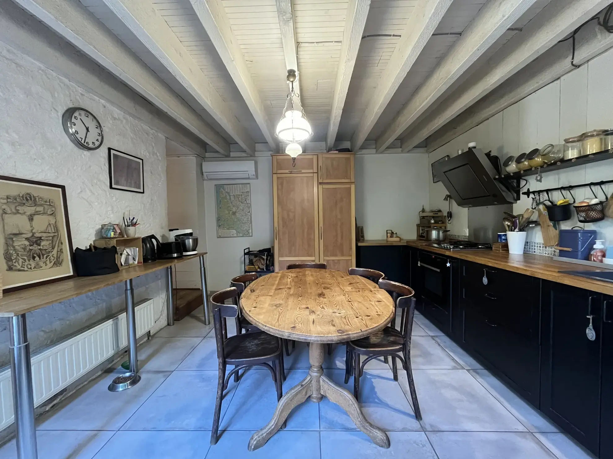 A vendre maison spacieuse avec terrain arboré à Frontenac (33760) 