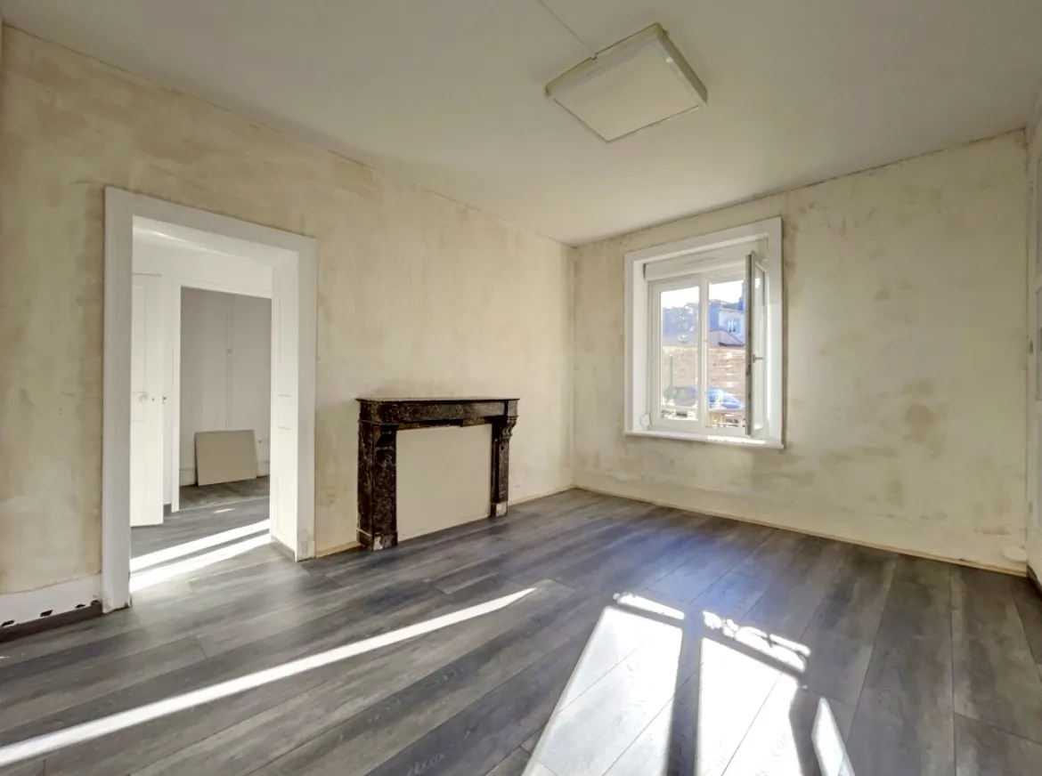 Local commercial de 104 m² à Épinal, emplacement privilégié 