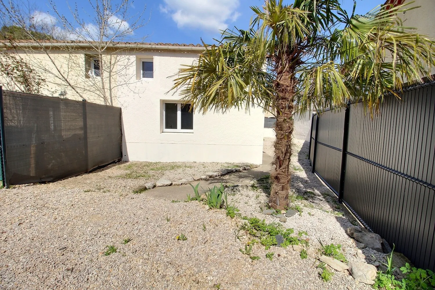 Maison 3 pièces avec jardin et parking à Saint-Martin-de-Londres (34380) 