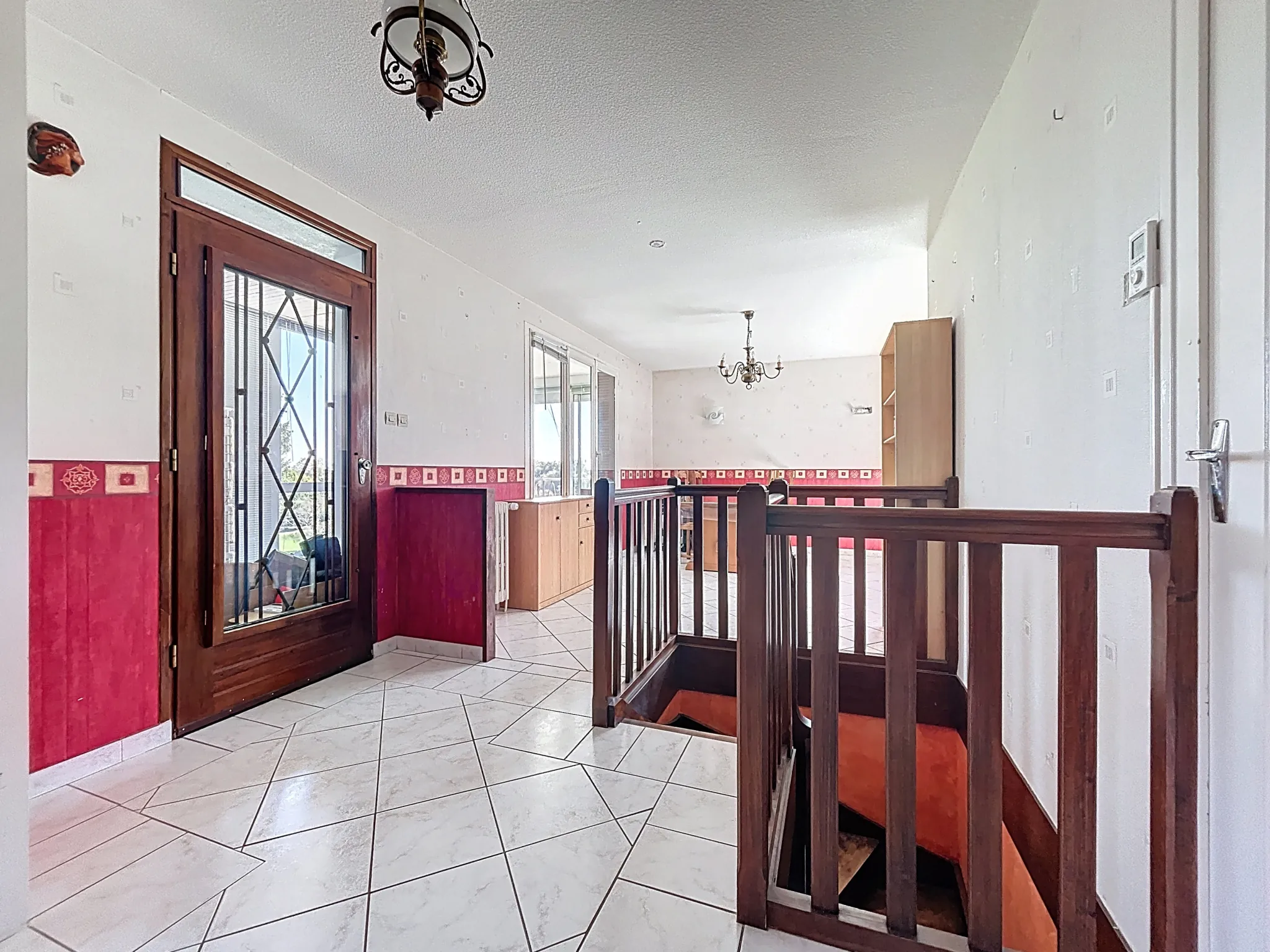 Maison de 144 m² à Creches-sur-Saône avec jardin et potentiel 