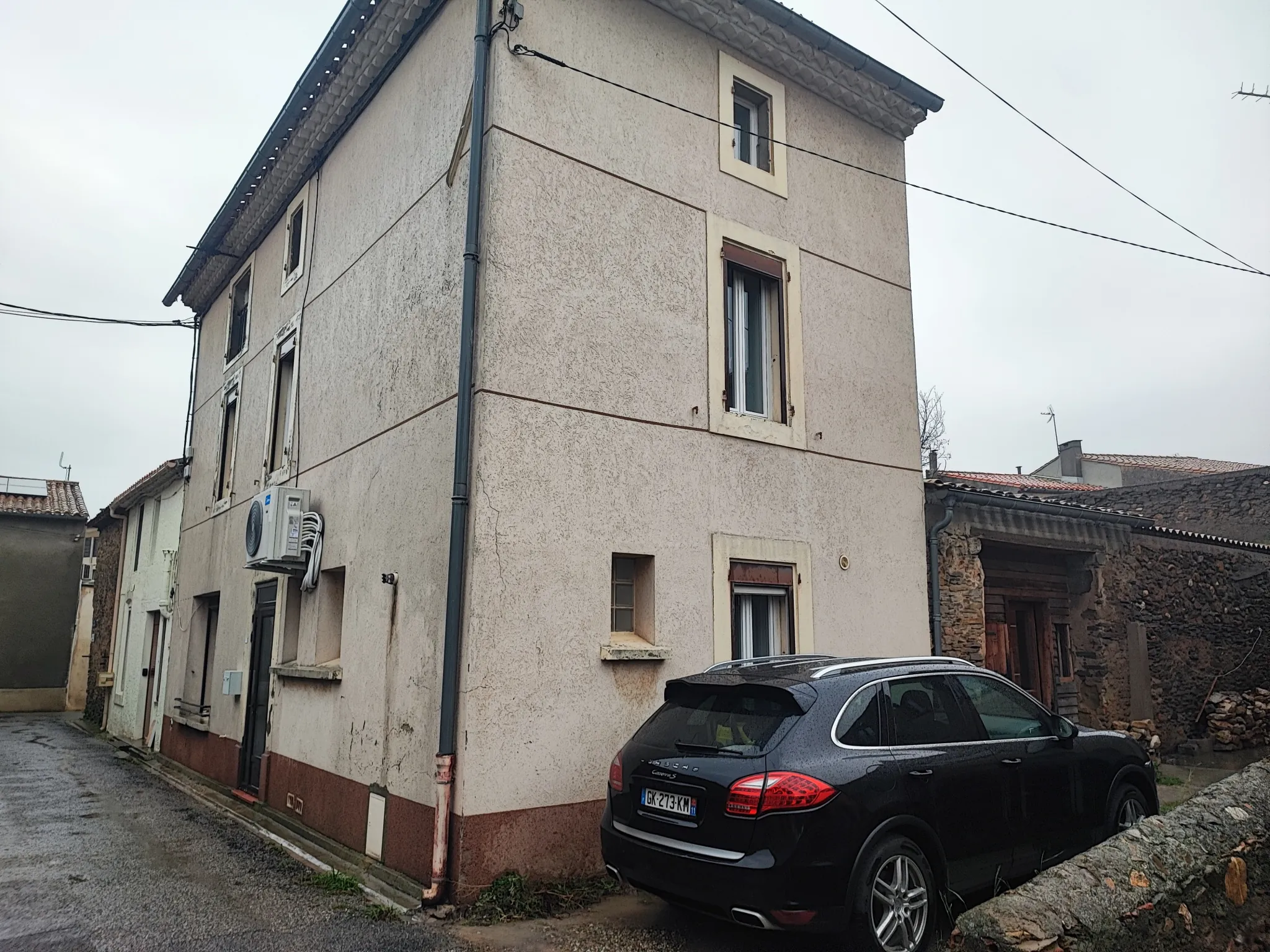 Maison de village rénovée avec jardin à Rieux-Minervois - 4 chambres et parking