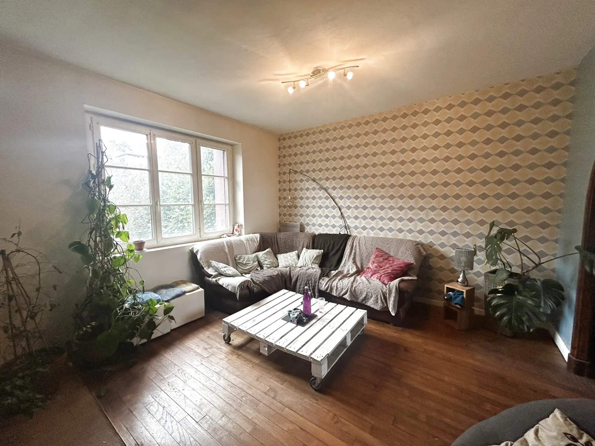 Maison avec piscine à Marsac-sur-l'Isle en Dordogne – 3 chambres, garage, et espace extérieur 